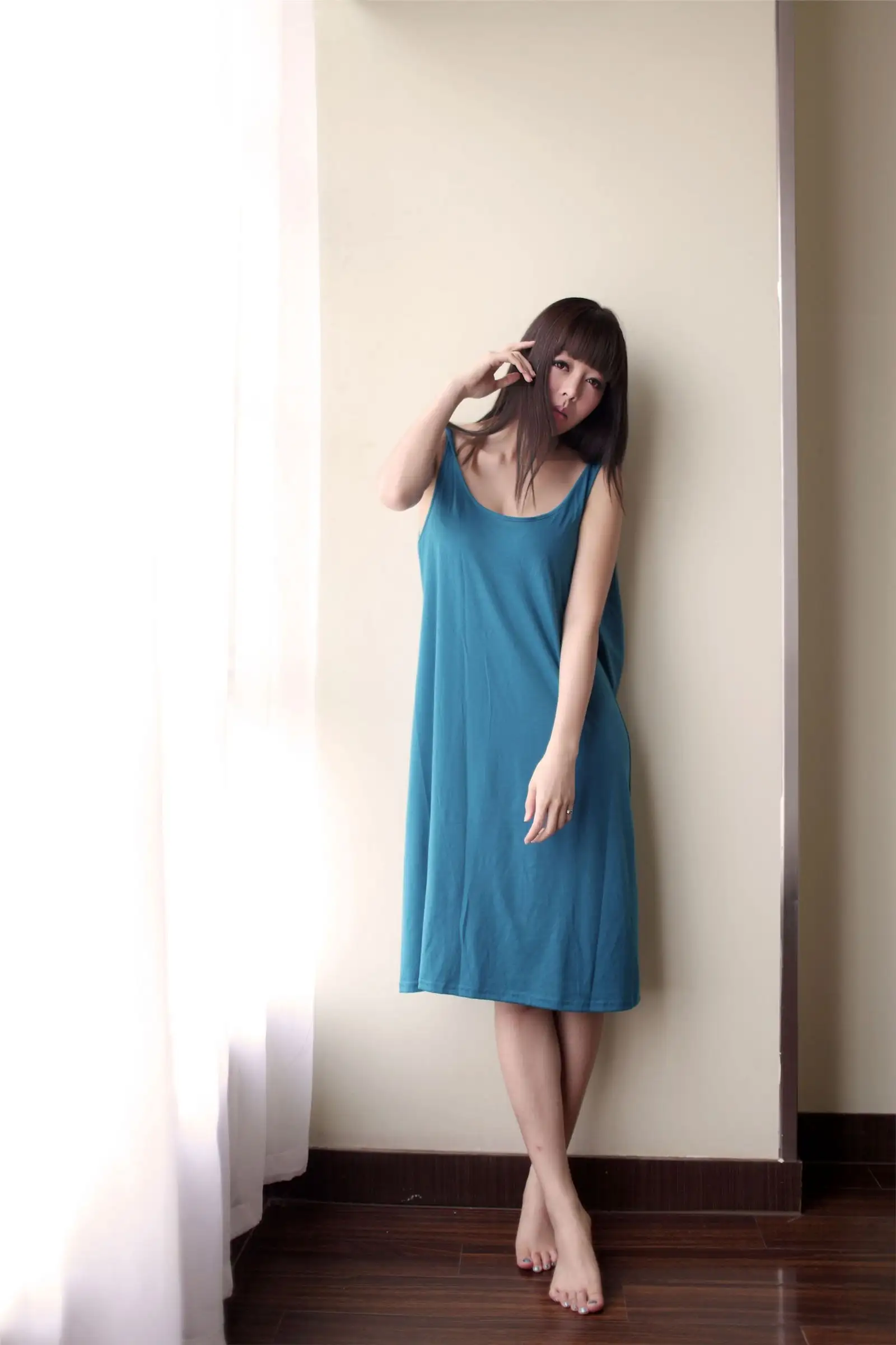 [秀人XIUREN] 2013.09.05 NO.001 Viki