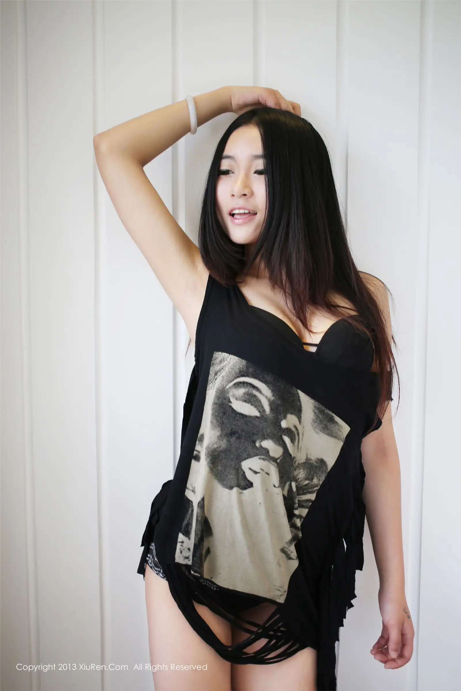 [秀人XIUREN] 2013.09.06 NO.002 MOON嘉依