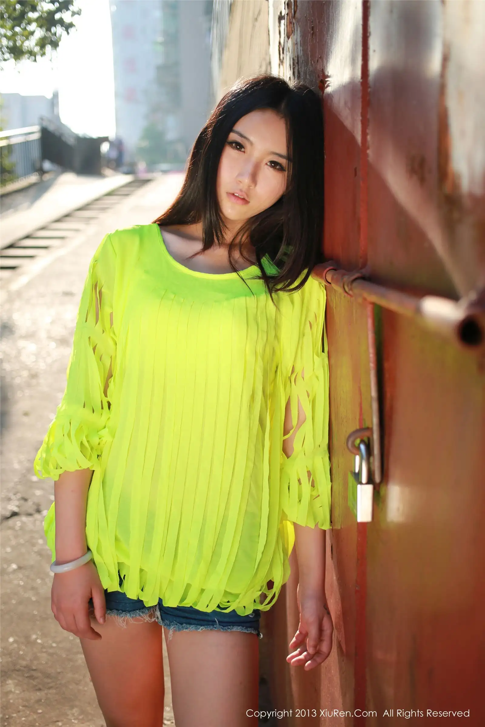 [秀人XIUREN] 2013.09.24 NO.017 MOON嘉依