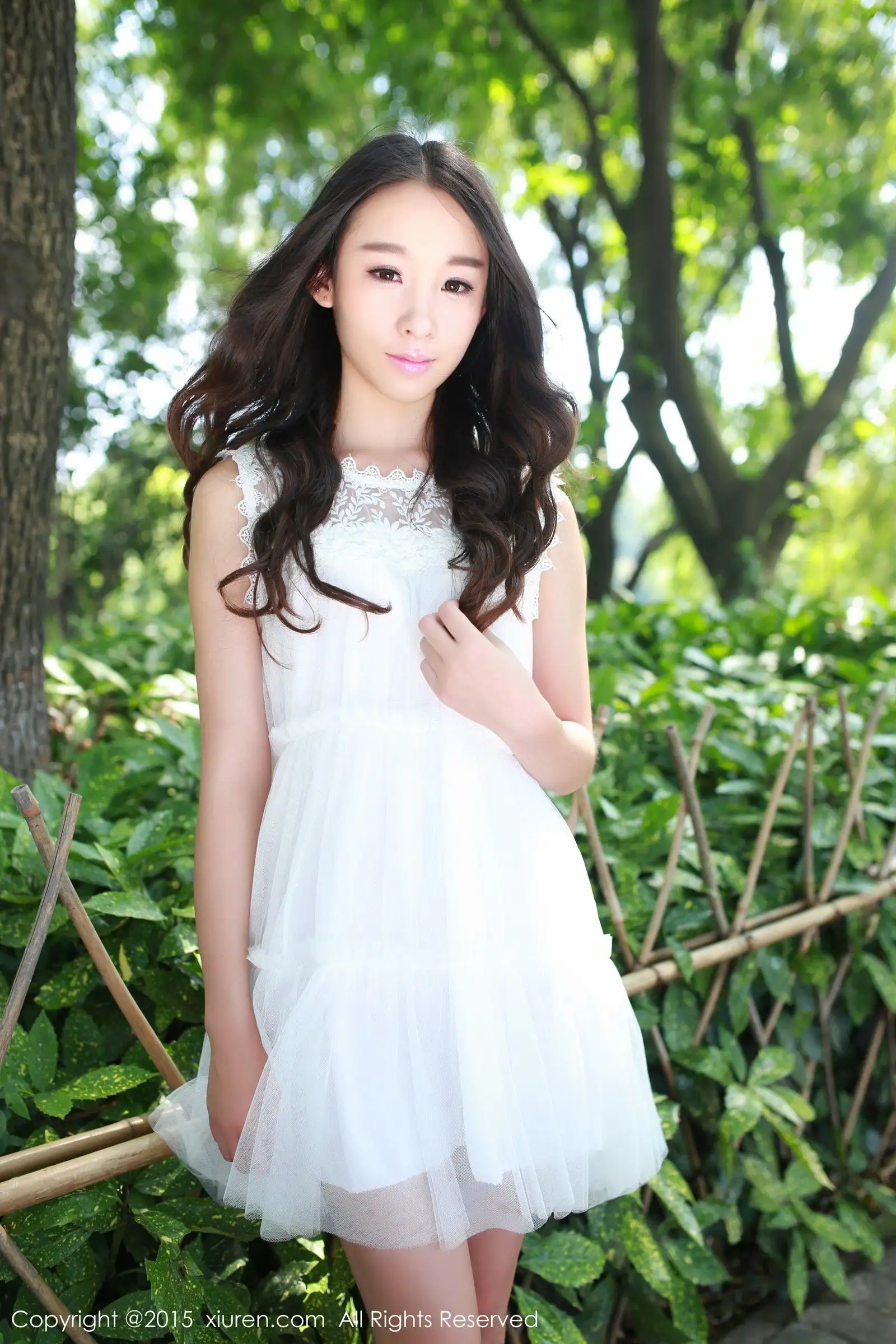 [秀人XIUREN] 2015.08.05 NO.371 梓萱Crystal