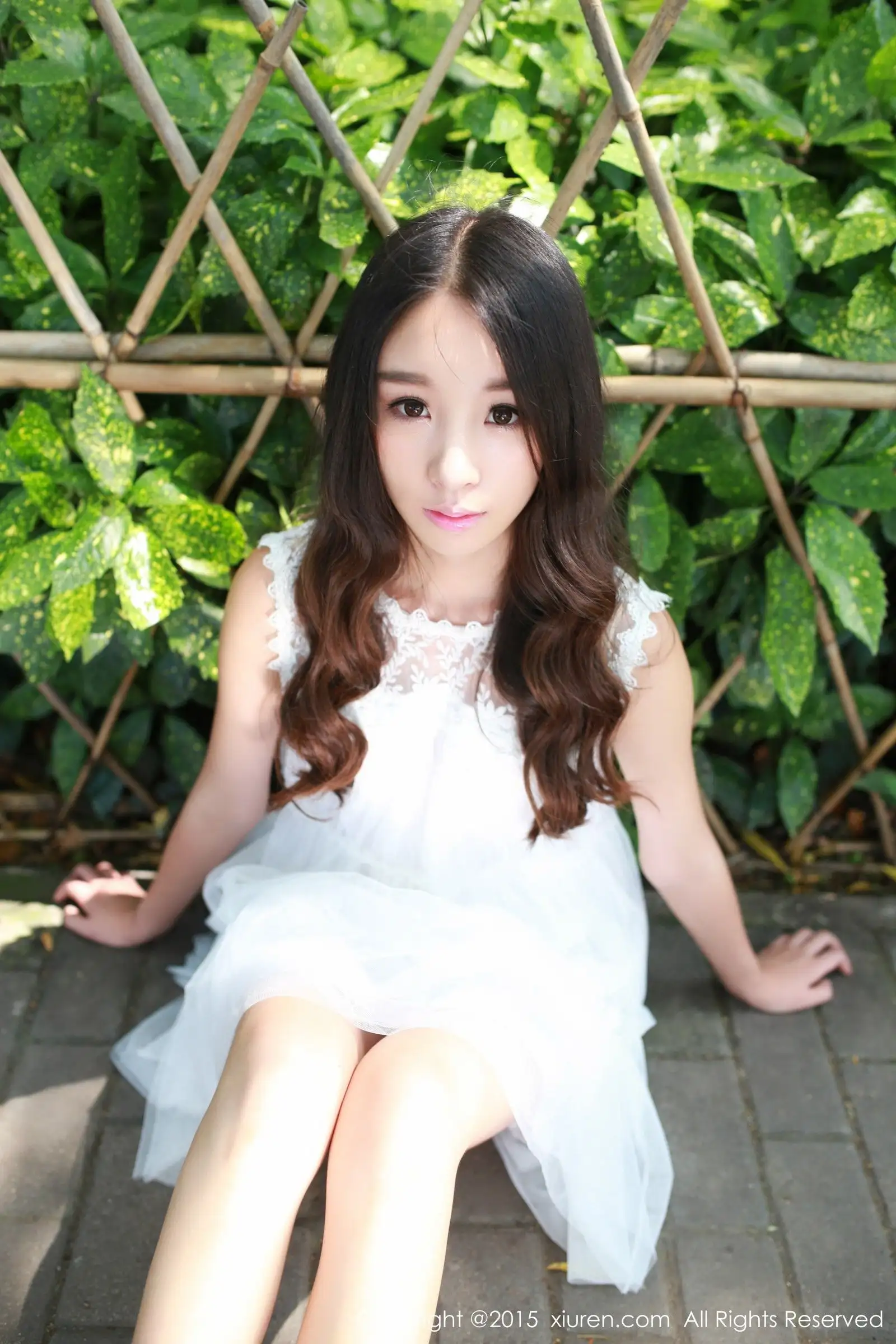 [秀人XIUREN] 2015.08.05 NO.371 梓萱Crystal