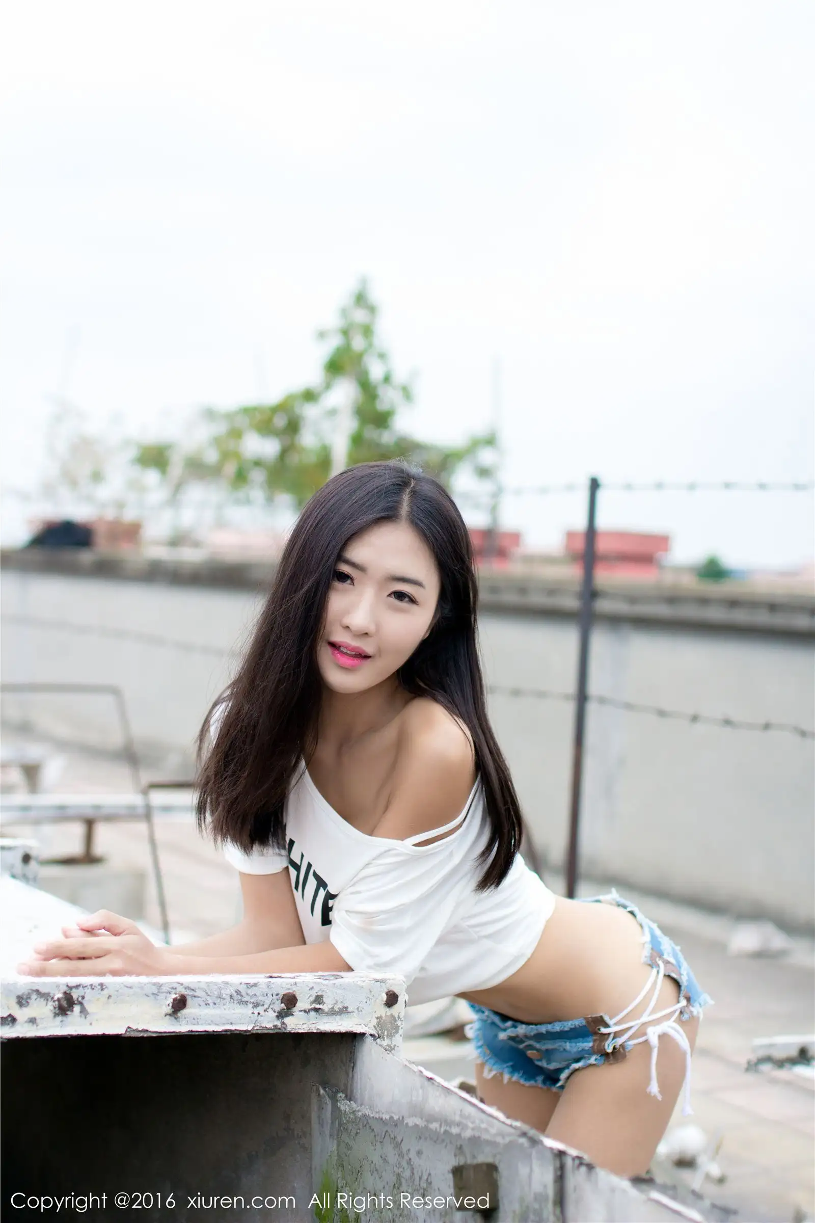 [秀人XIUREN] 2016.10.25 NO.624 周琰琳LIN