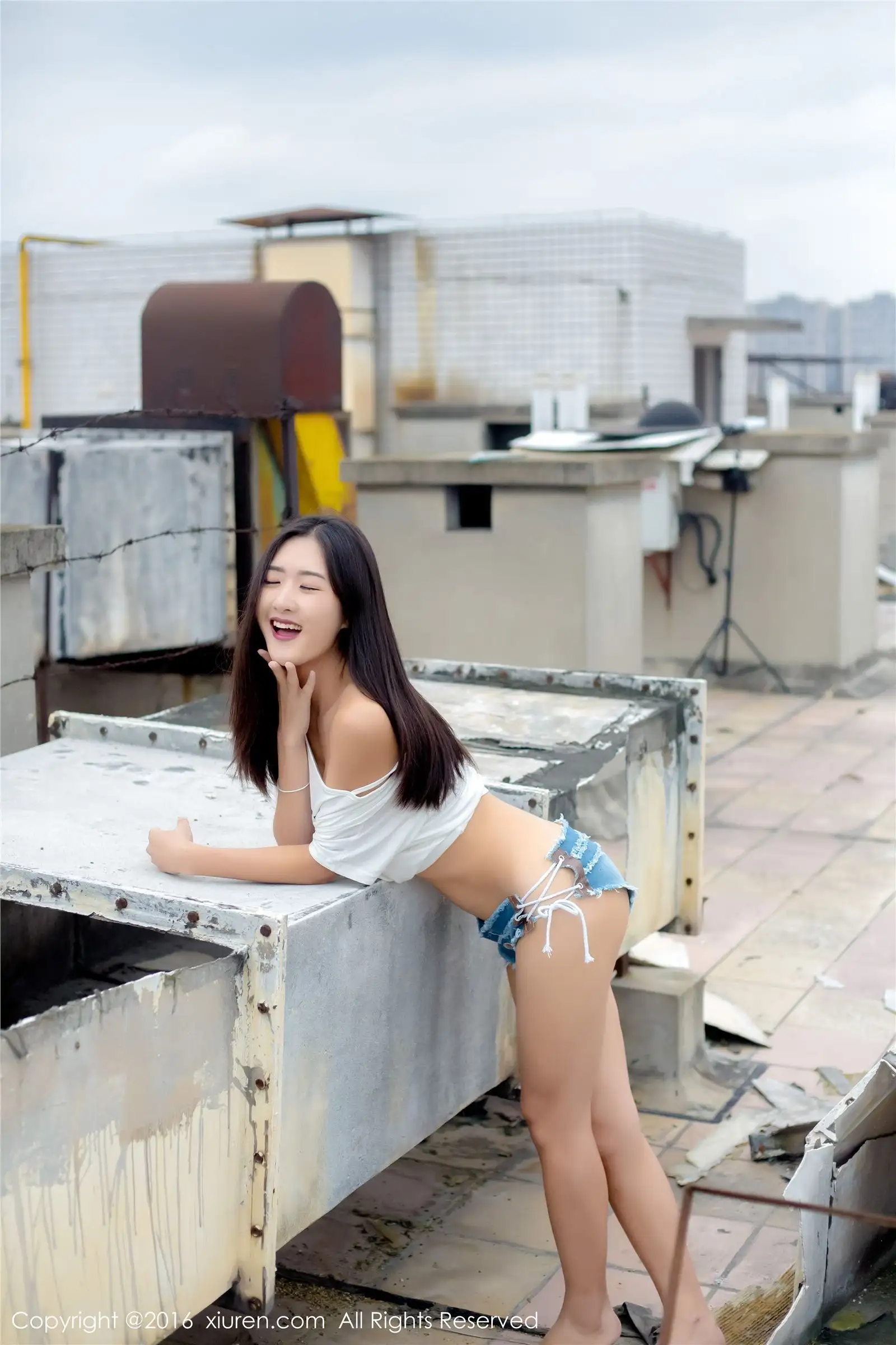 [秀人XIUREN] 2016.10.25 NO.624 周琰琳LIN