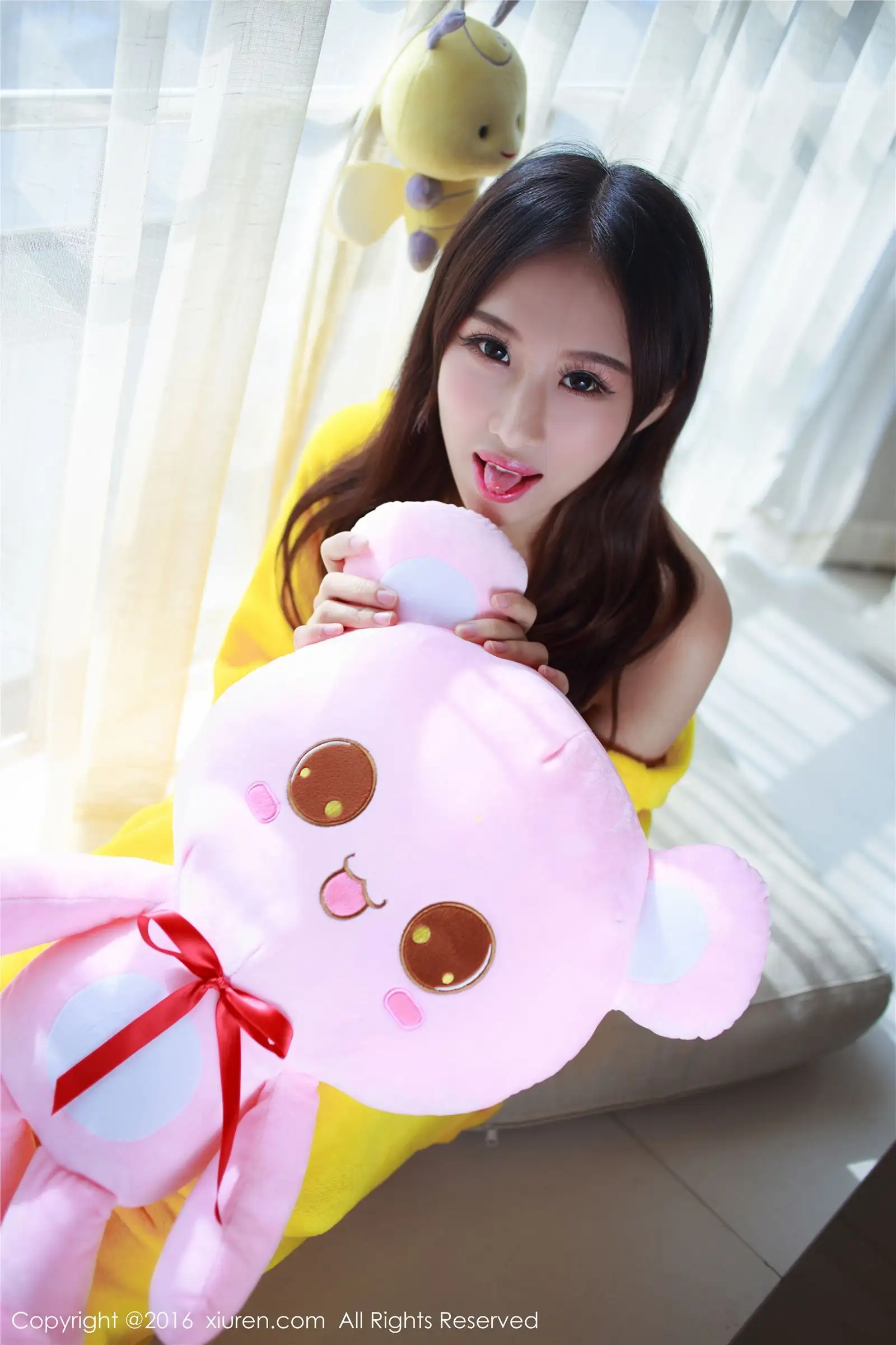 [秀人XIUREN] 2016.11.28 NO.646 月音瞳