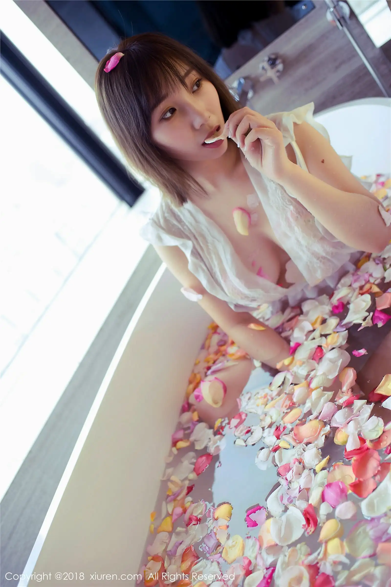 [秀人XIUREN] 2018.04.16 NO.981 枝恩