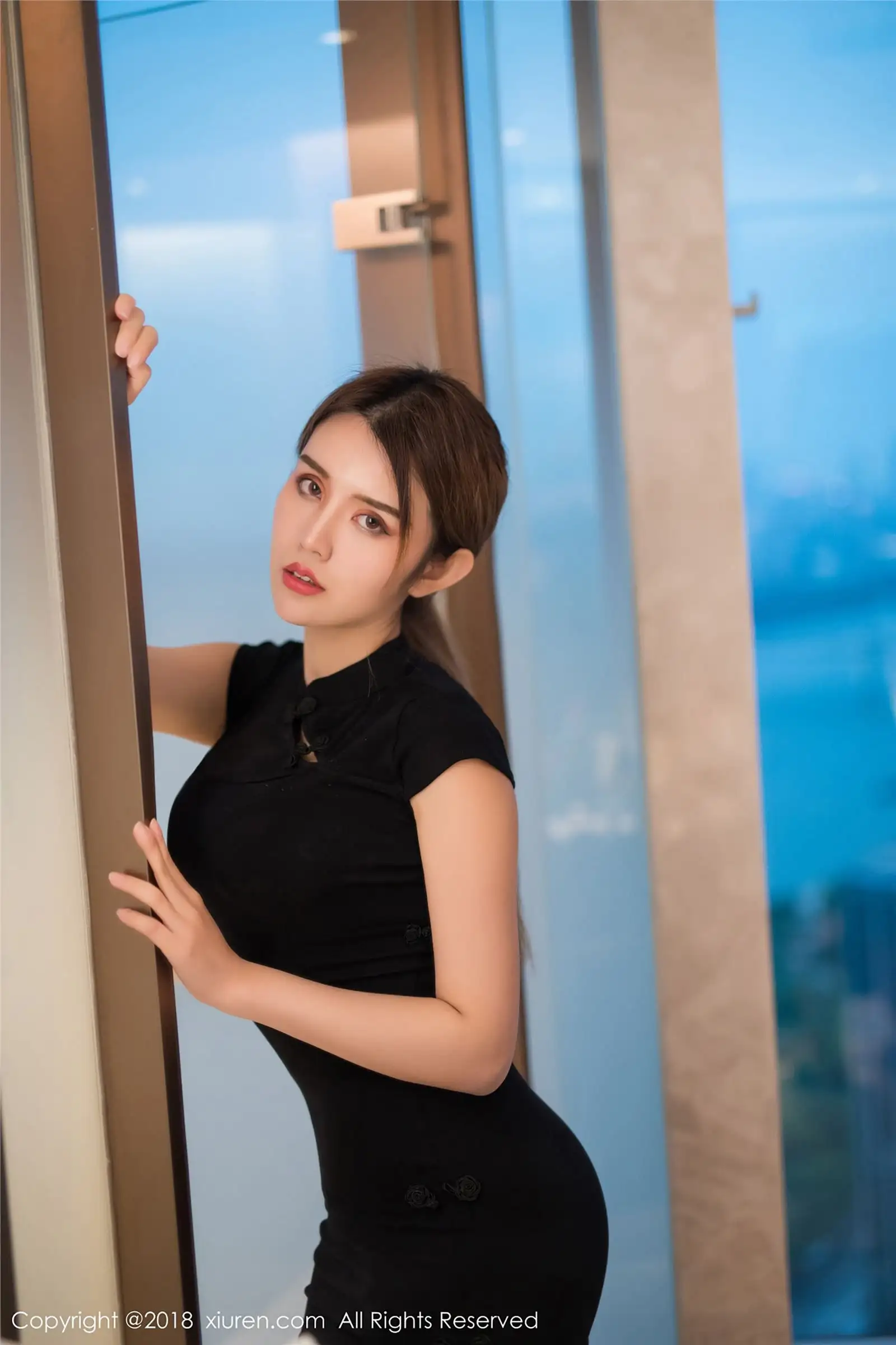 [秀人XIUREN] 2018.11.15 No.1231 Cris_卓娅祺