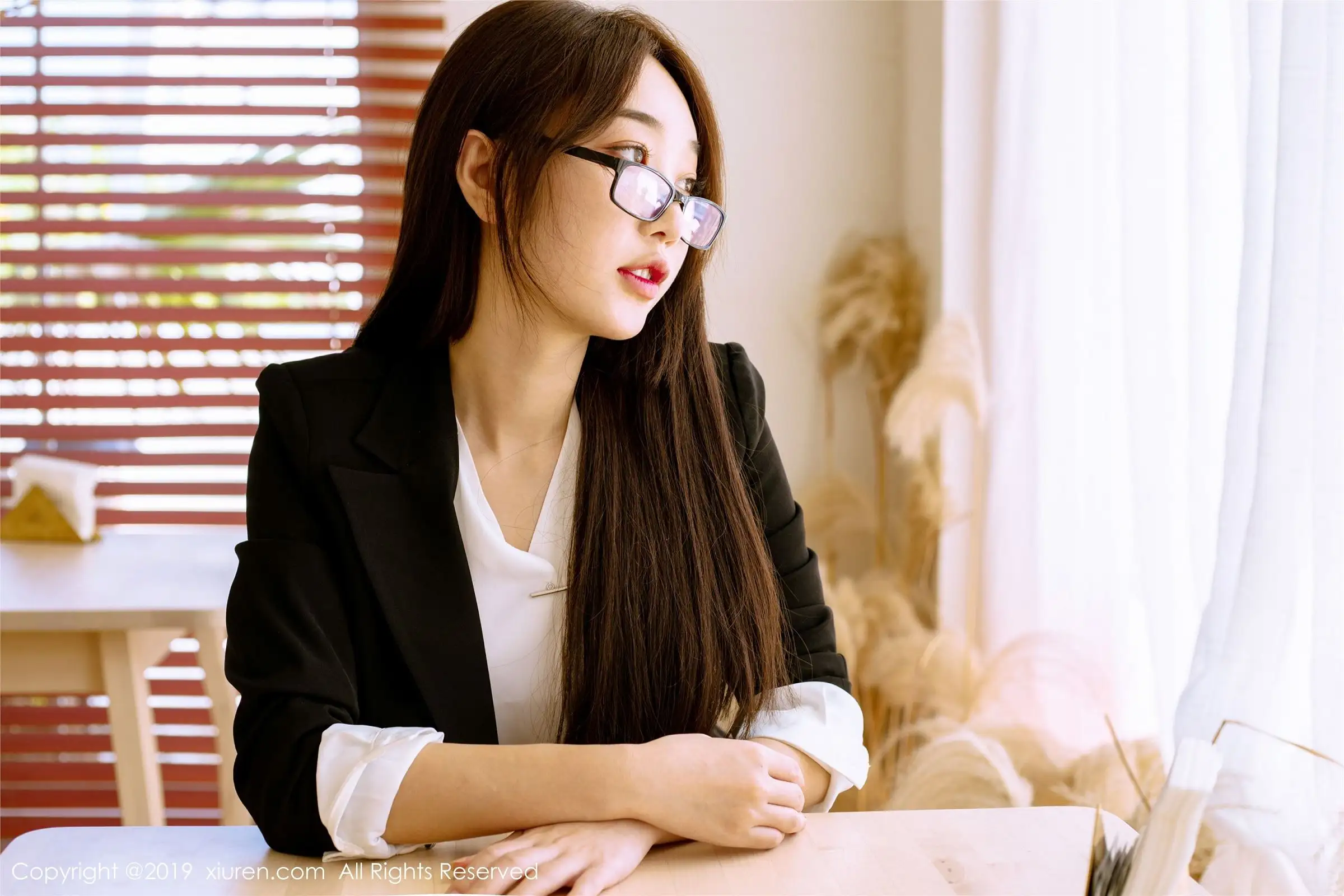 [XIUREN秀人网] 2019.09.20 NO.1689 小九月