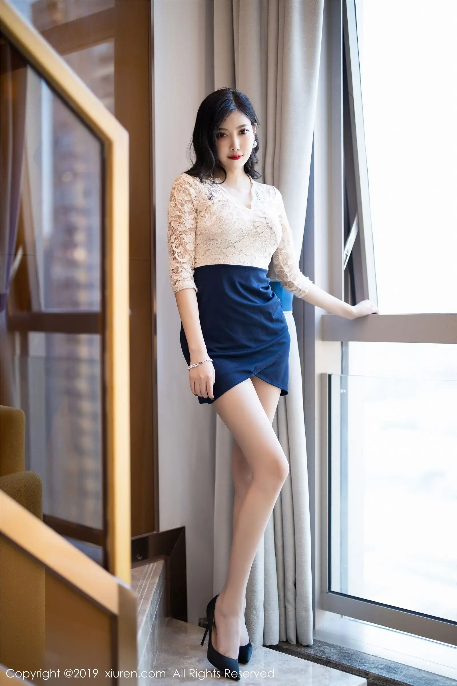 [XIUREN秀人网] 2019.10.10 NO.1717 杨晨晨sugar