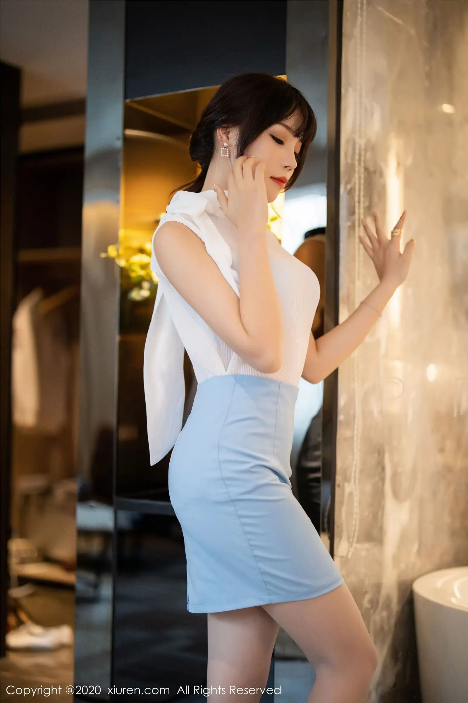 [XIUREN秀人网] 2020.03.27 NO.2107 芝芝Booty