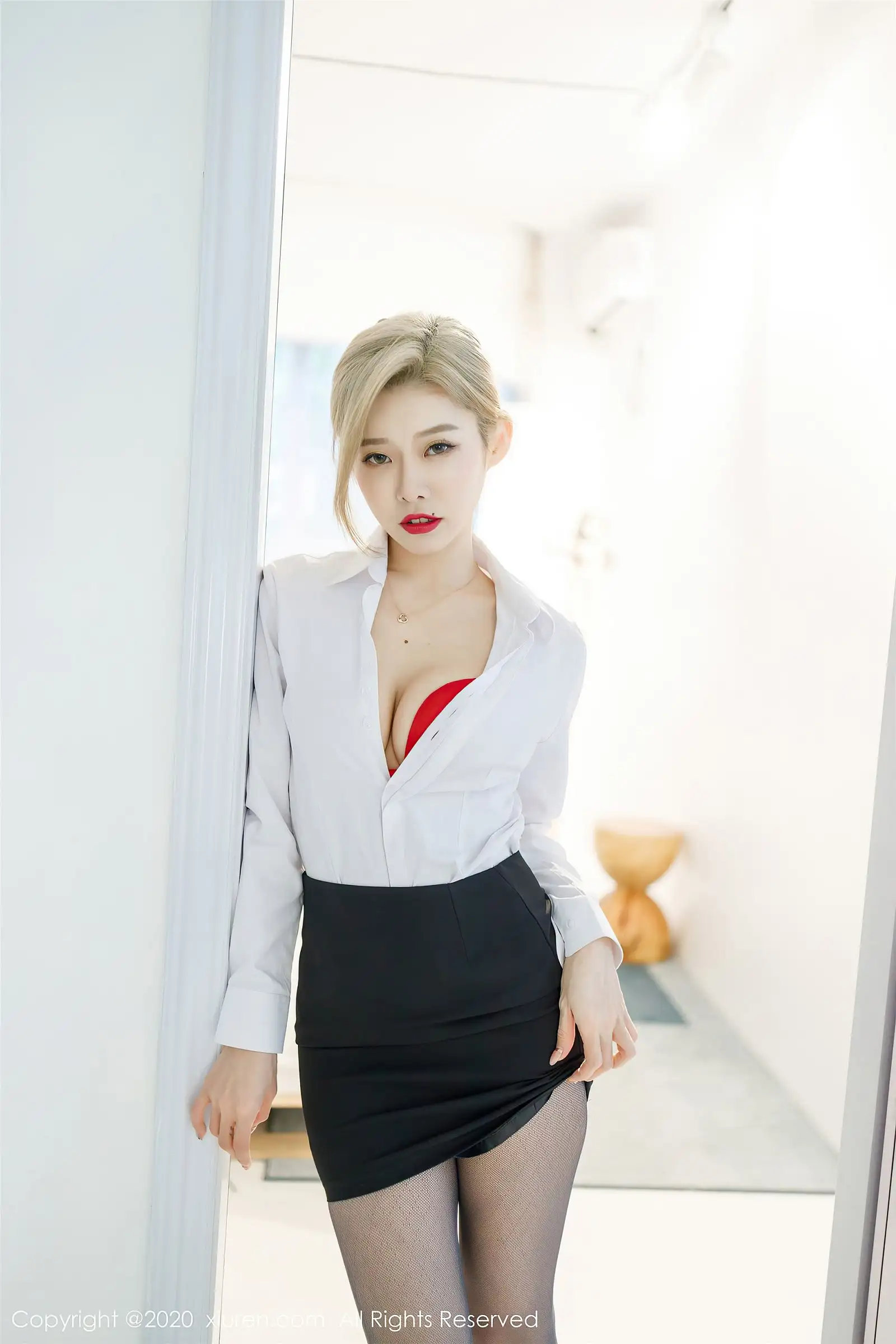 [XIUREN秀人网] 2020.08.20 NO.2466 luvian本能