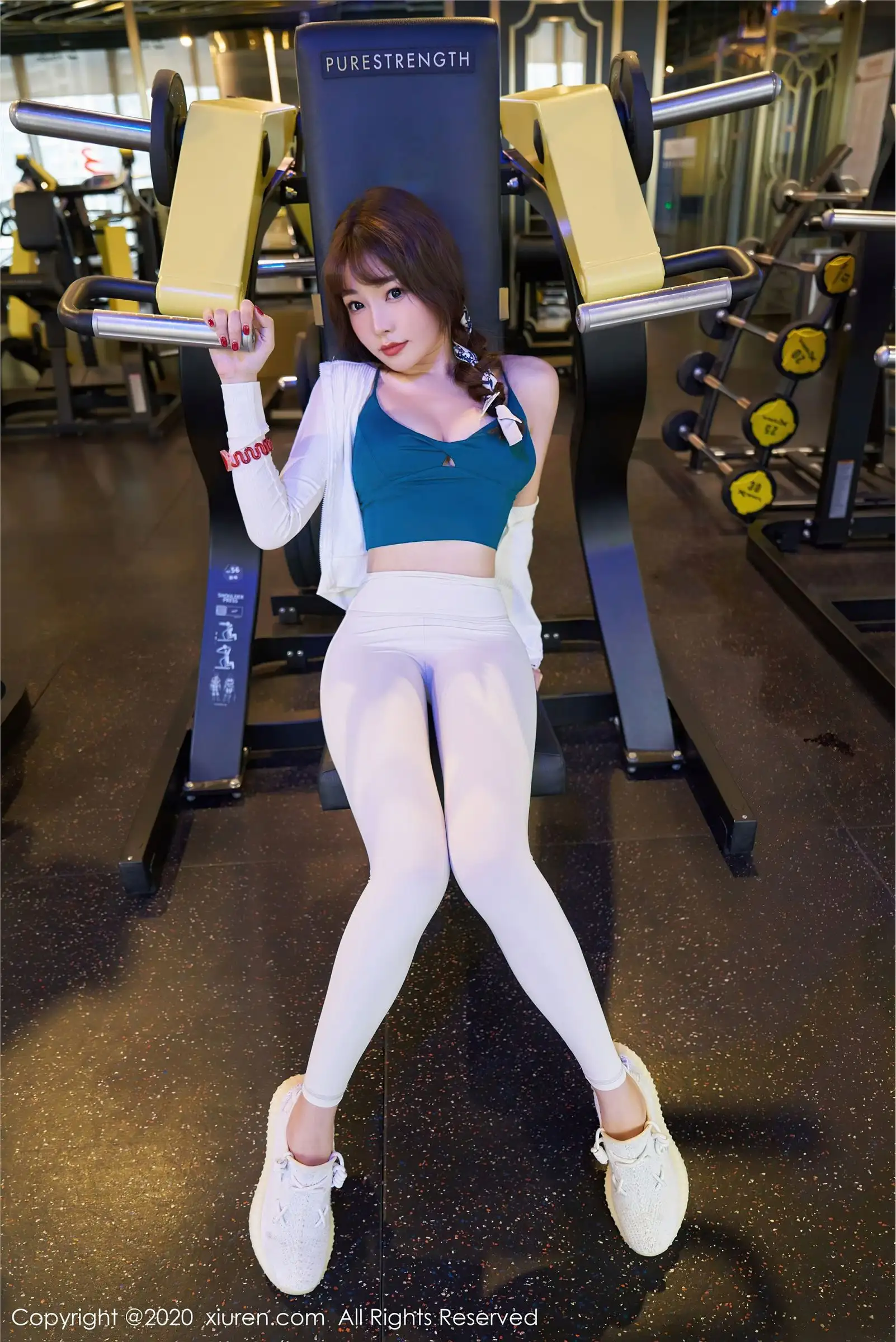 [XIUREN秀人网] 2020.09.22 NO.2589 芝芝Booty