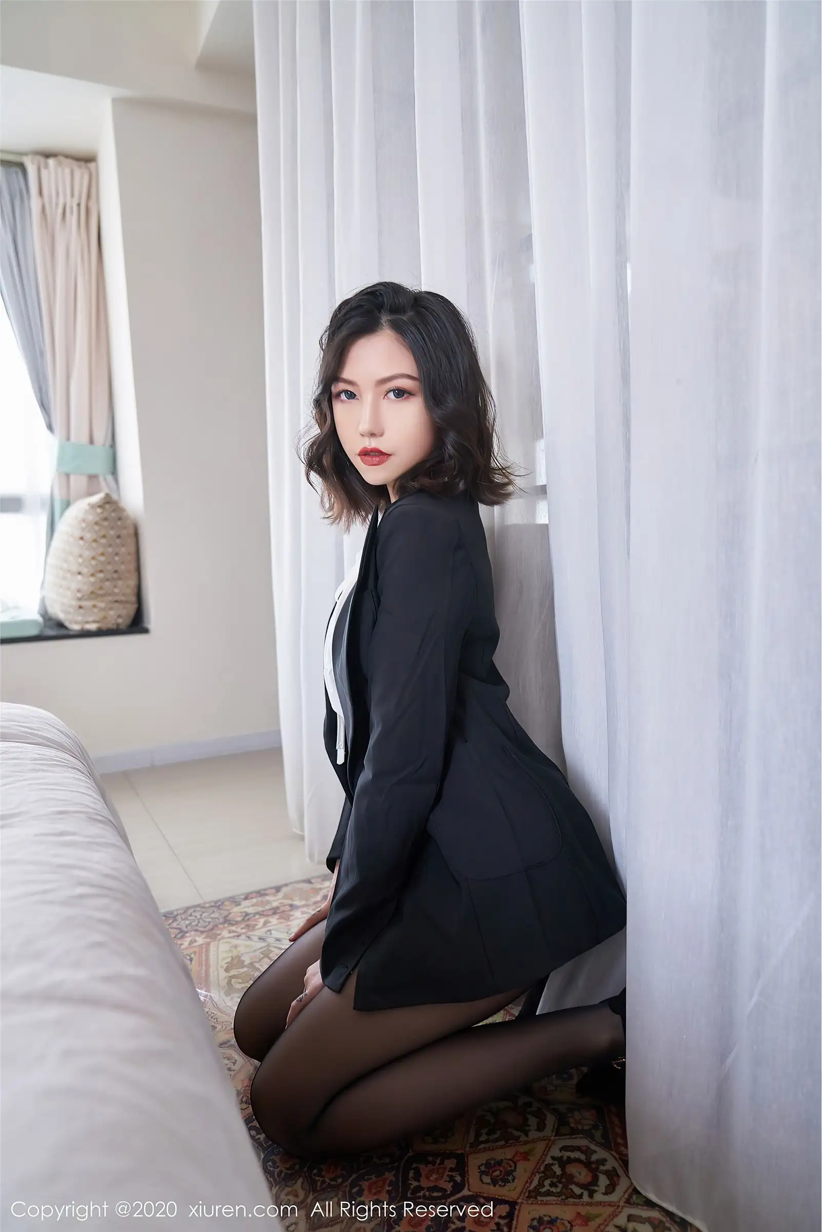 [XIUREN秀人网] 2020.10.29 NO.2711 舌尖上的菊花Ace