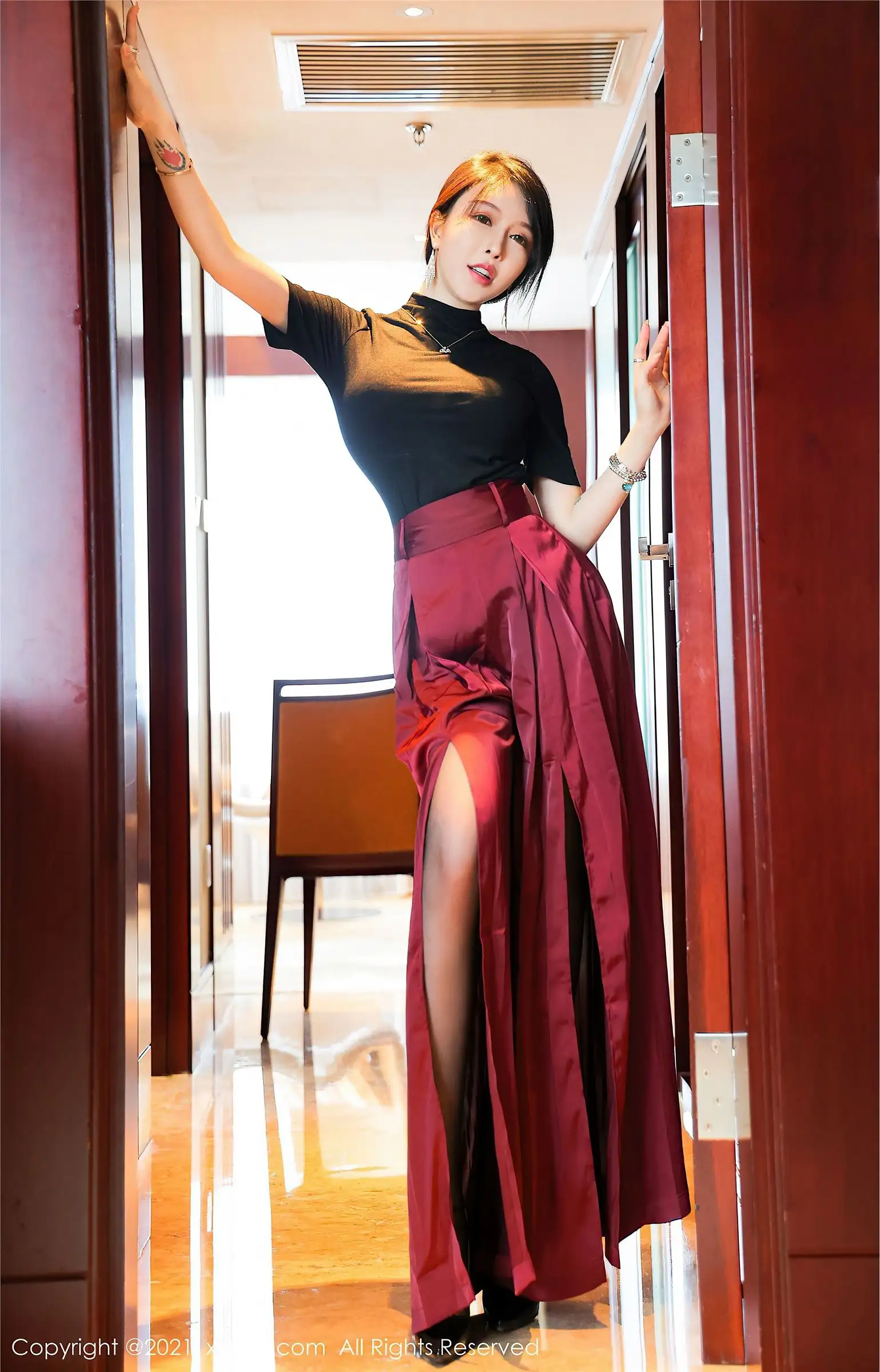 [XIUREN秀人网] 2021.07.08 NO.3641 玉兔miki