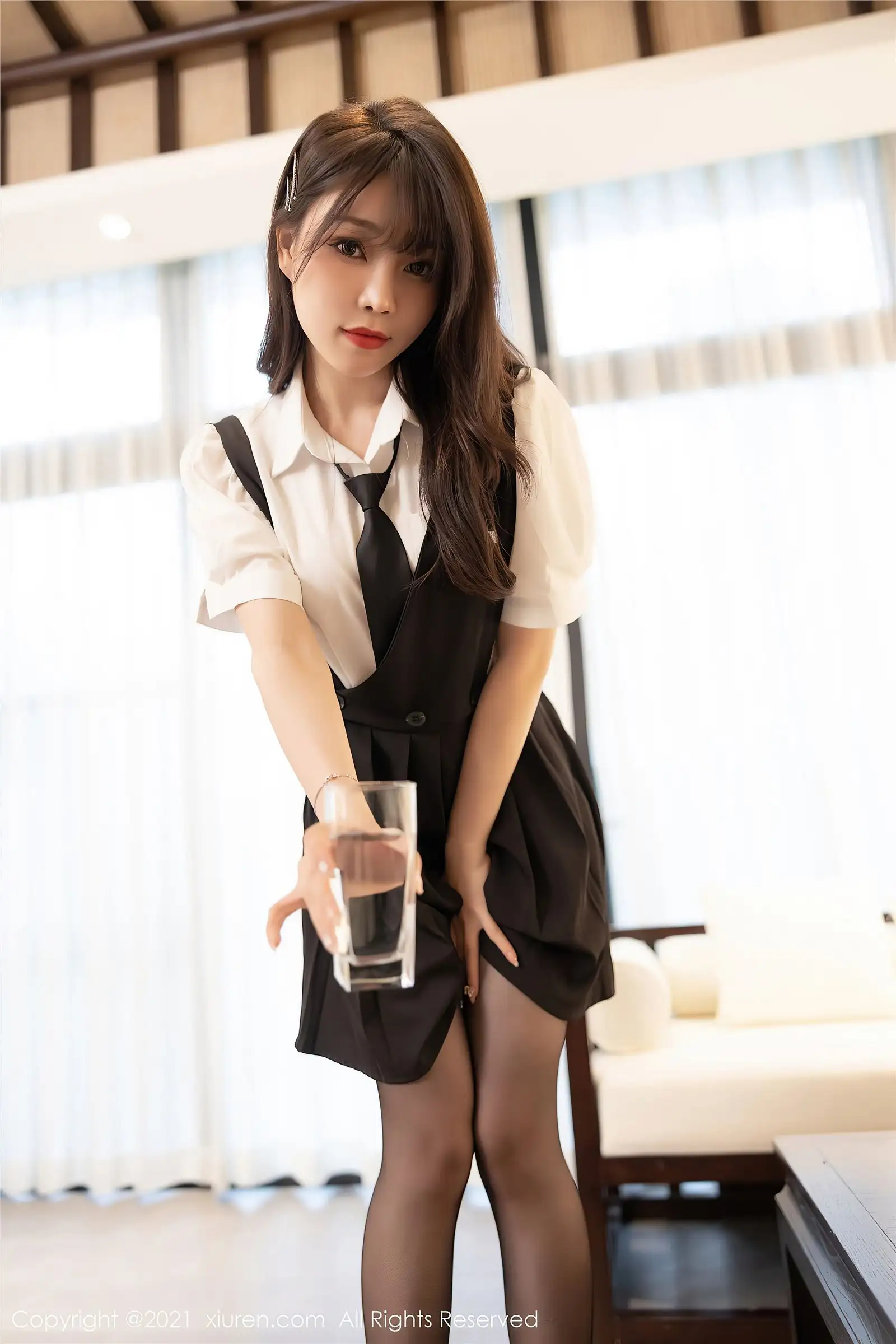 [XIUREN秀人网] 2021.07.08 NO.3643 芝芝Booty