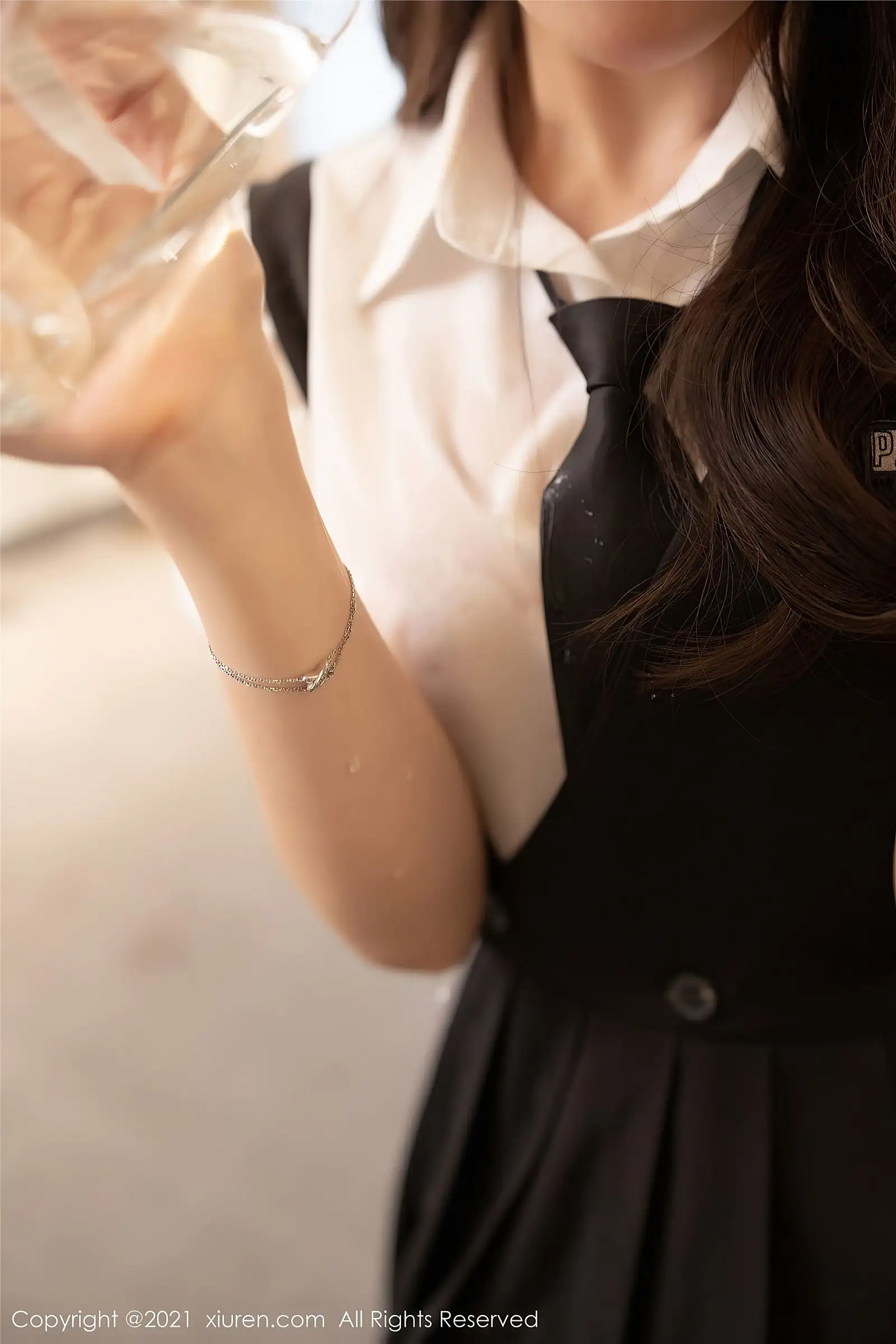 [XIUREN秀人网] 2021.07.08 NO.3643 芝芝Booty