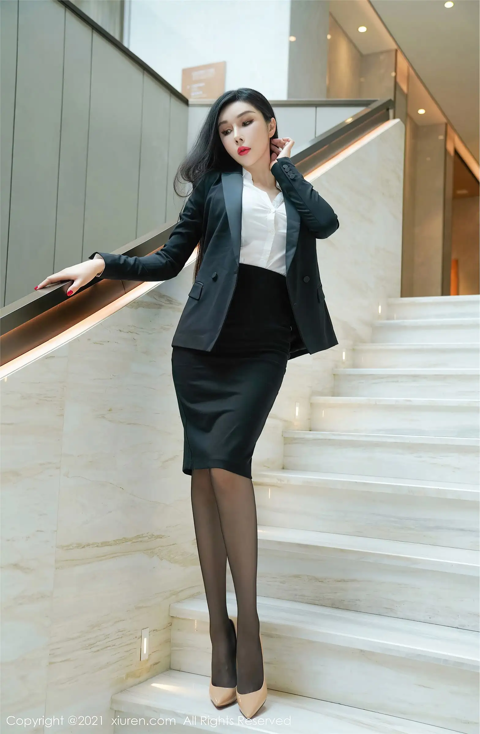 [XIUREN秀人网] 2021.07.15 NO.3672 田冰冰