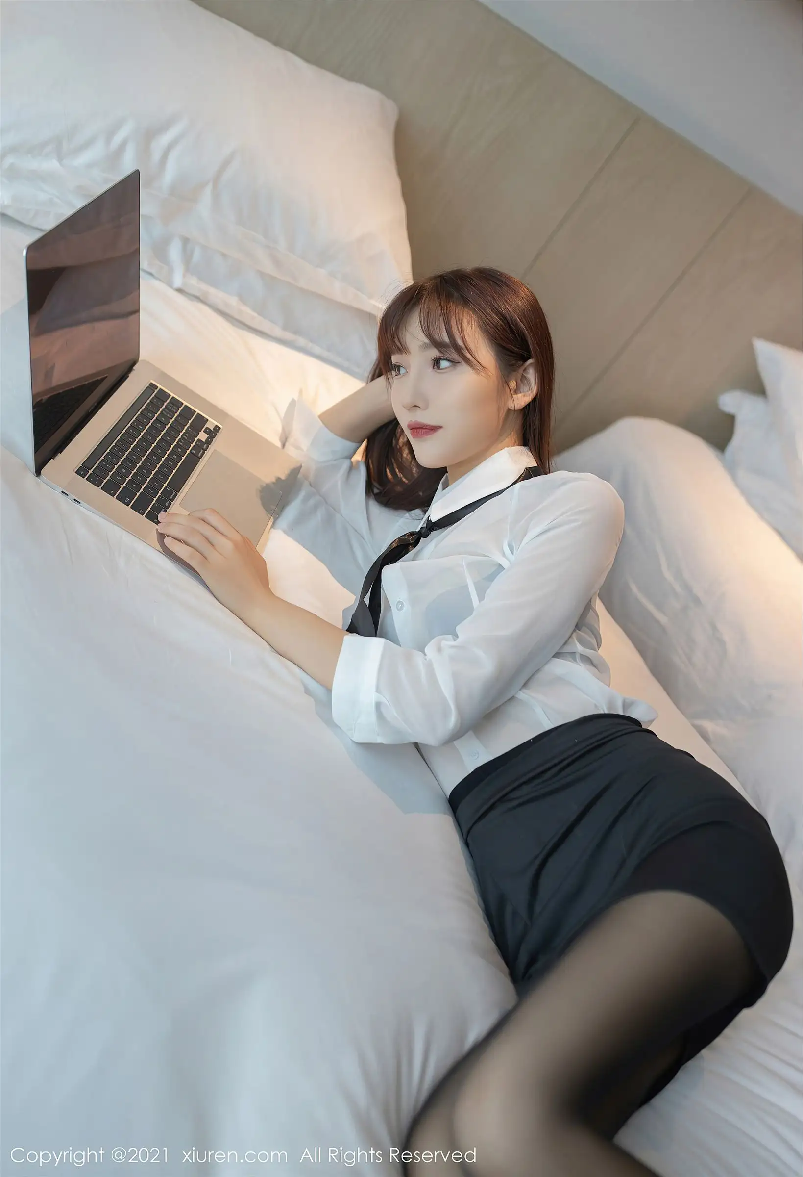 [XIUREN秀人网] 2021.07.22 NO.3705 陆萱萱