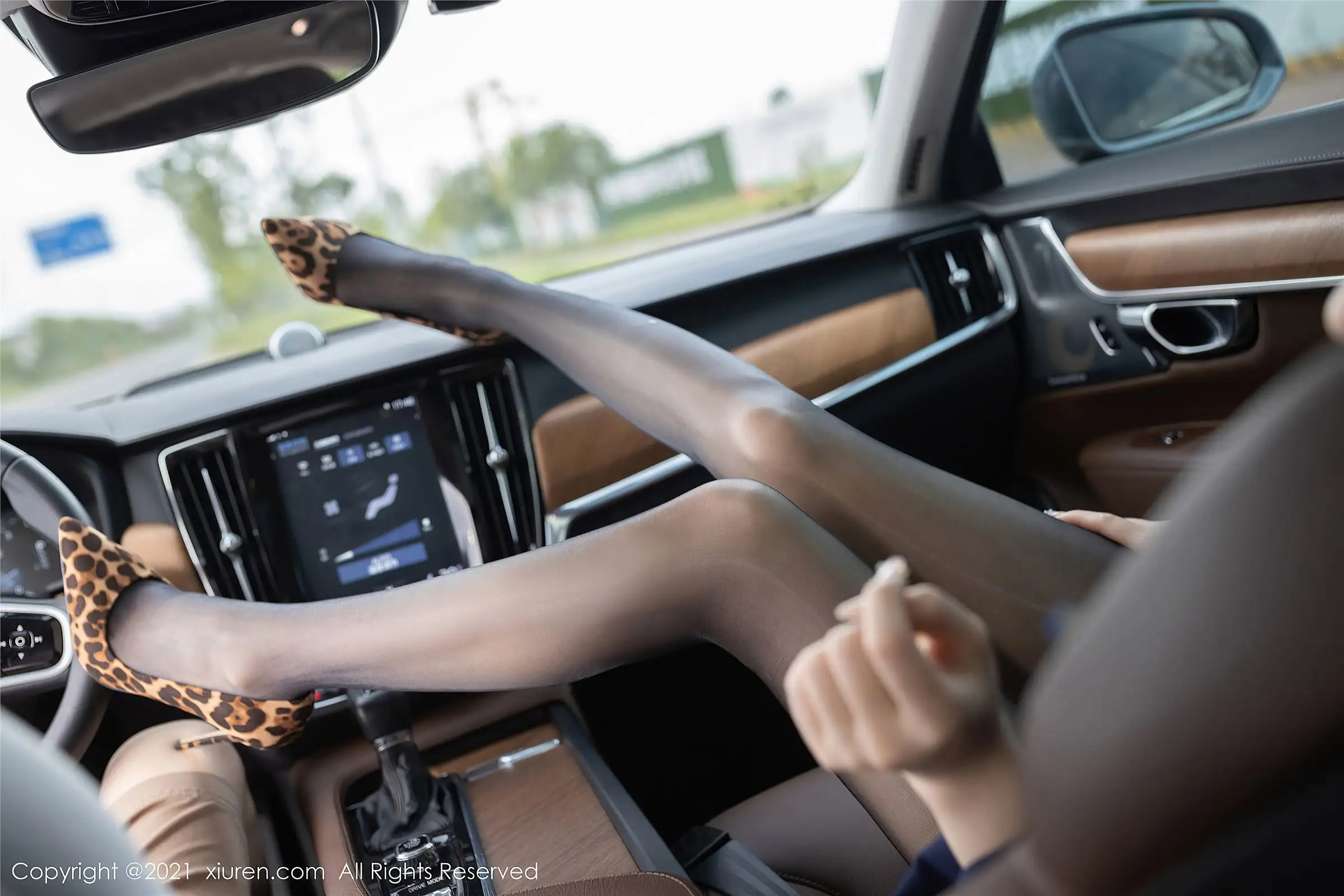 [XIUREN秀人网] 2021.07.30 NO.3739 鱼子酱Fish