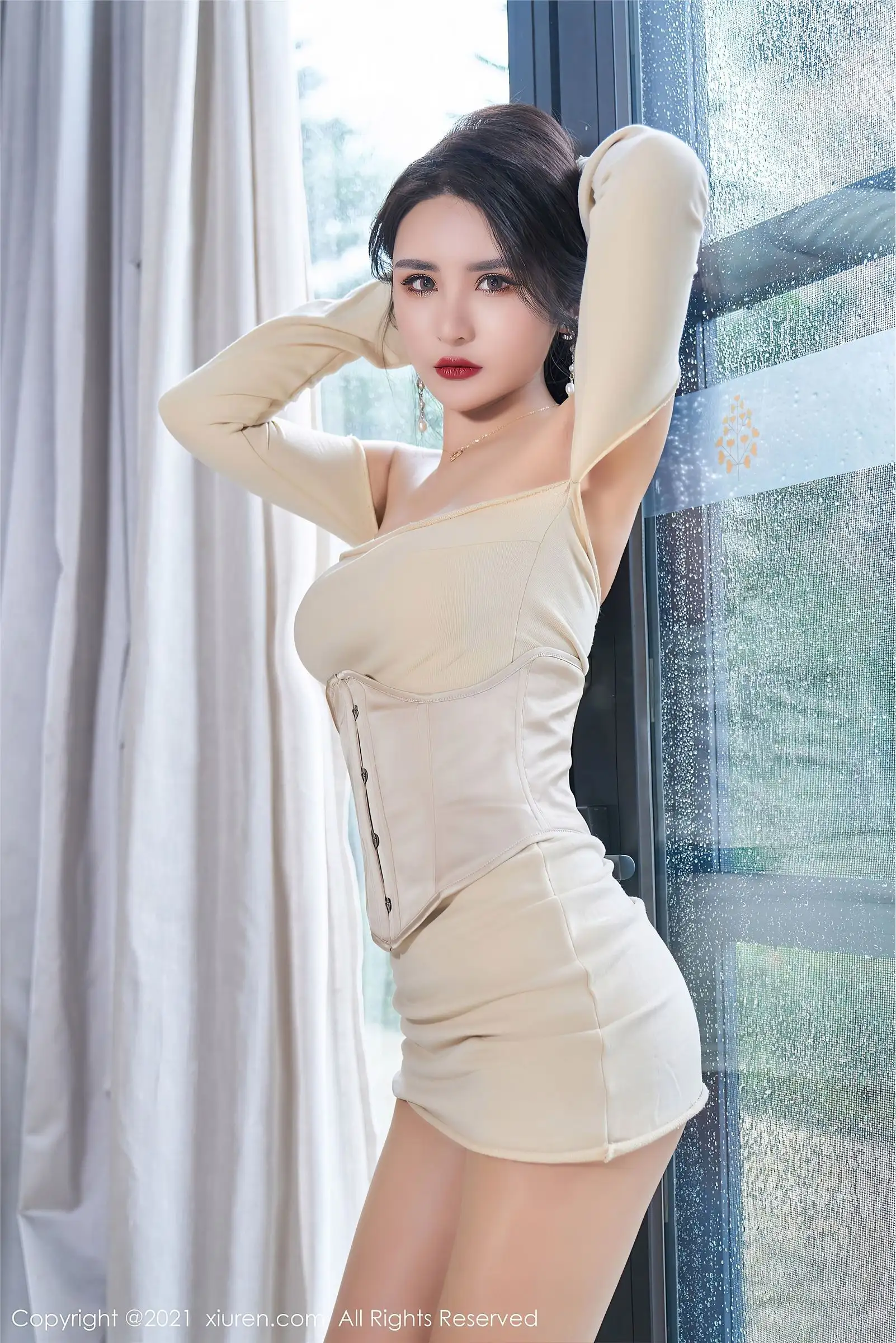 [XIUREN秀人网] 2021.08.25 NO.3850 Emily尹菲