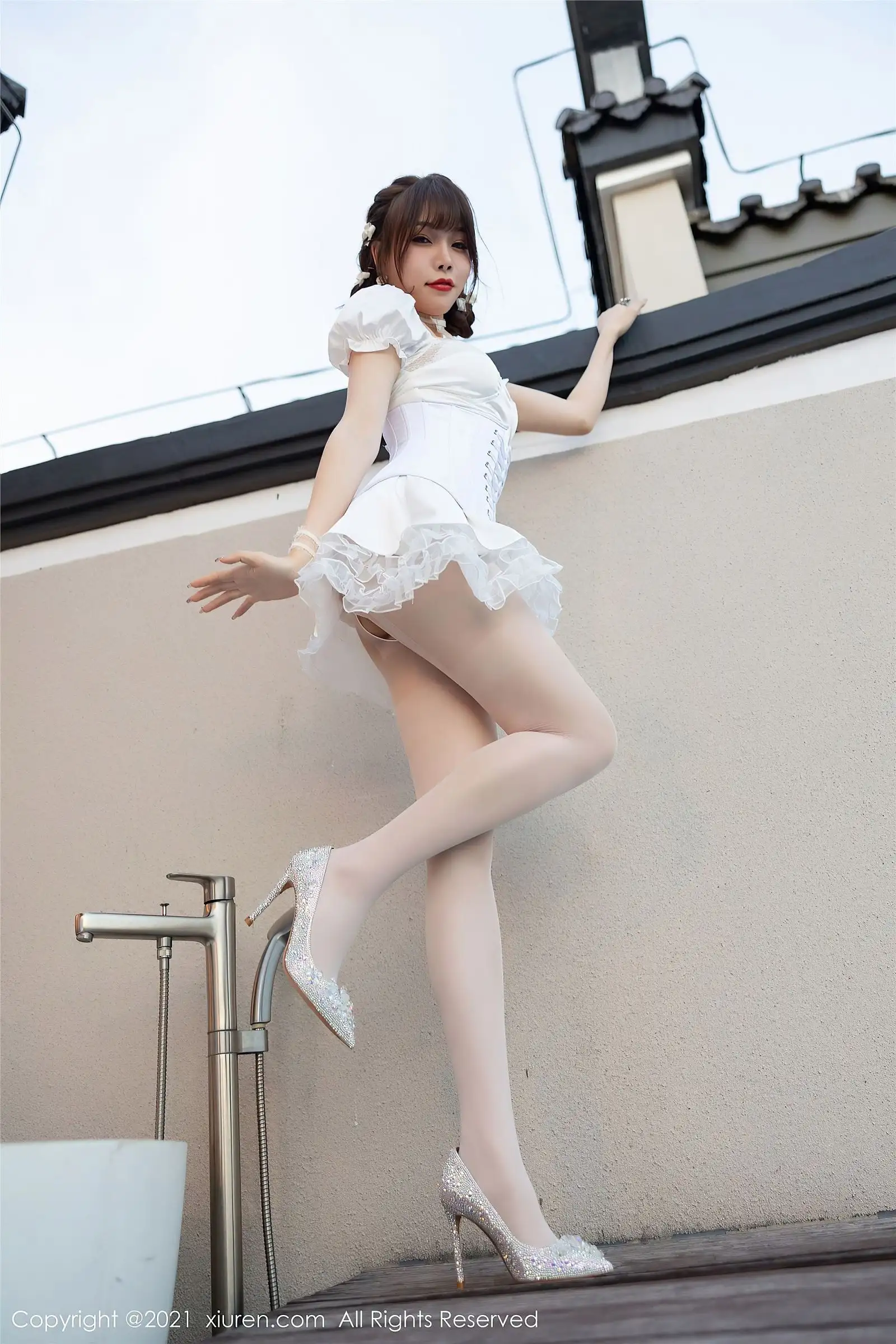 [XIUREN秀人网] 2021.09.26 NO.3998 芝芝Booty