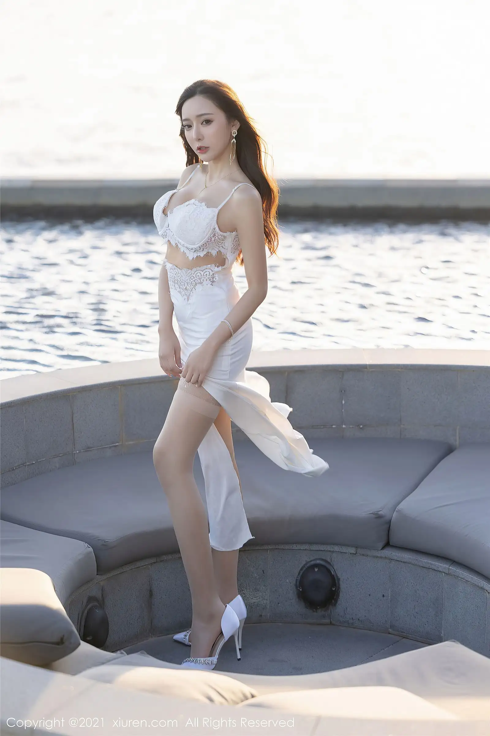 [XIUREN秀人网] 2021.09.27 NO.4004 王馨瑶yanni