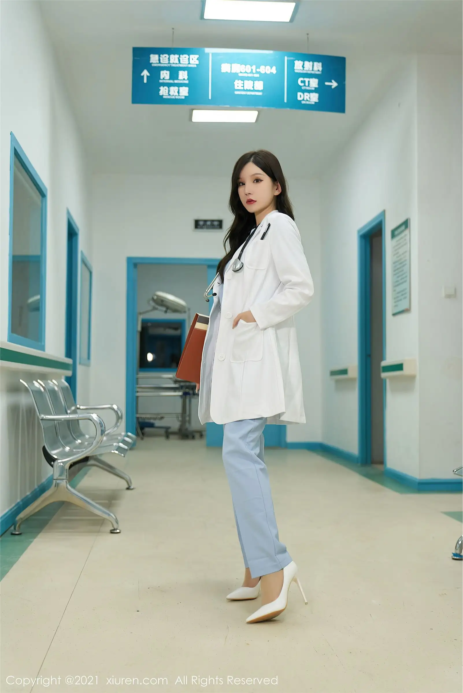 [XIUREN秀人网] 2021.09.30 NO.4027 周于希Sandy