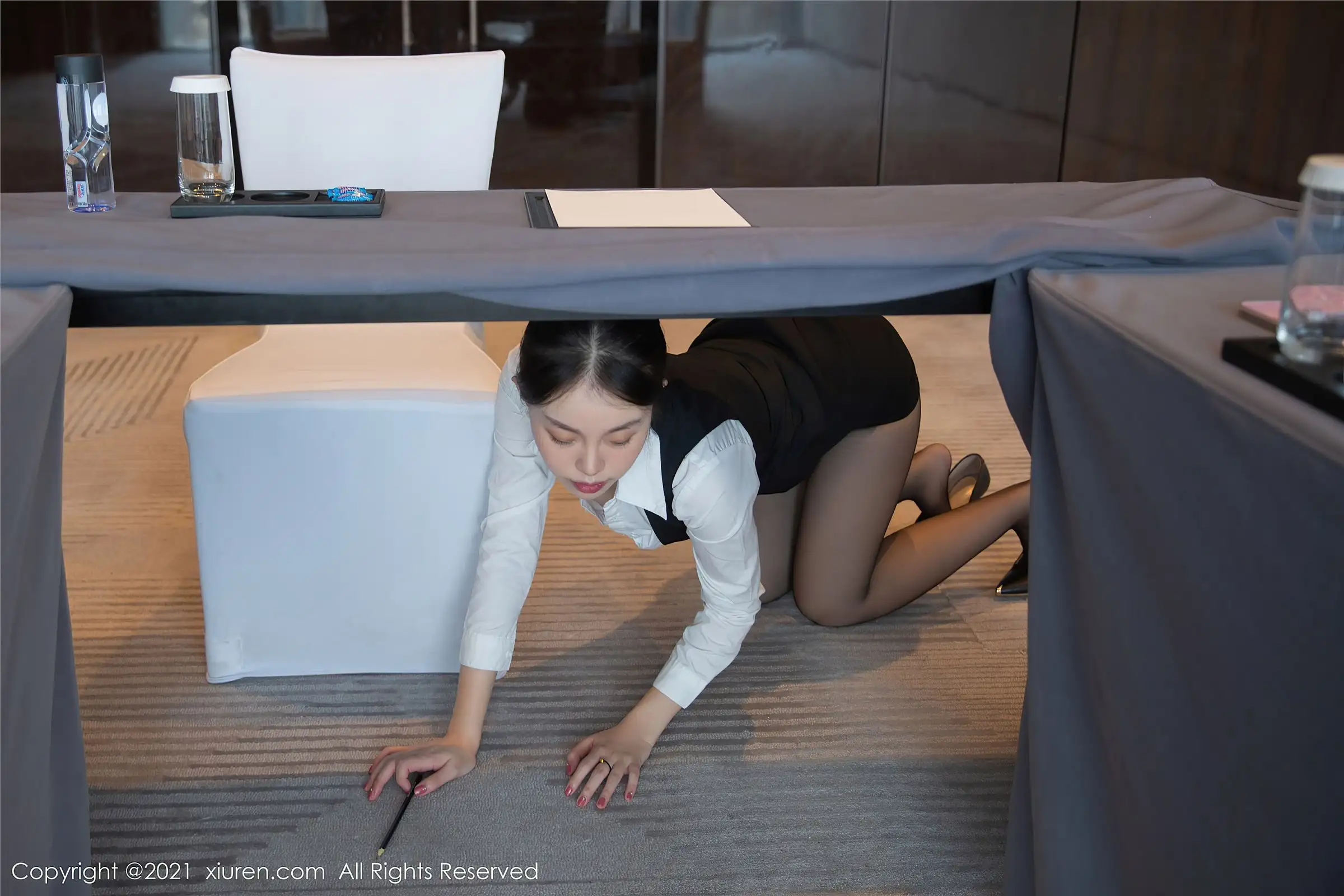 [XIUREN秀人网] 2021.10.19 NO.4083 一颗甜蛋黄a