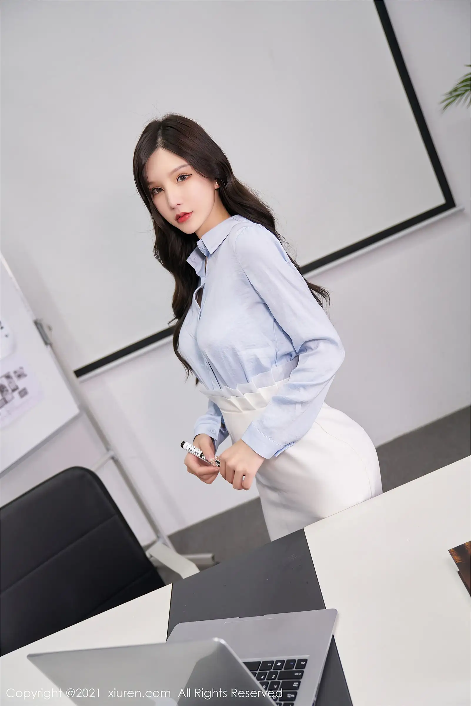 [XIUREN秀人网] 2021.10.26 NO.4122 周于希Sandy