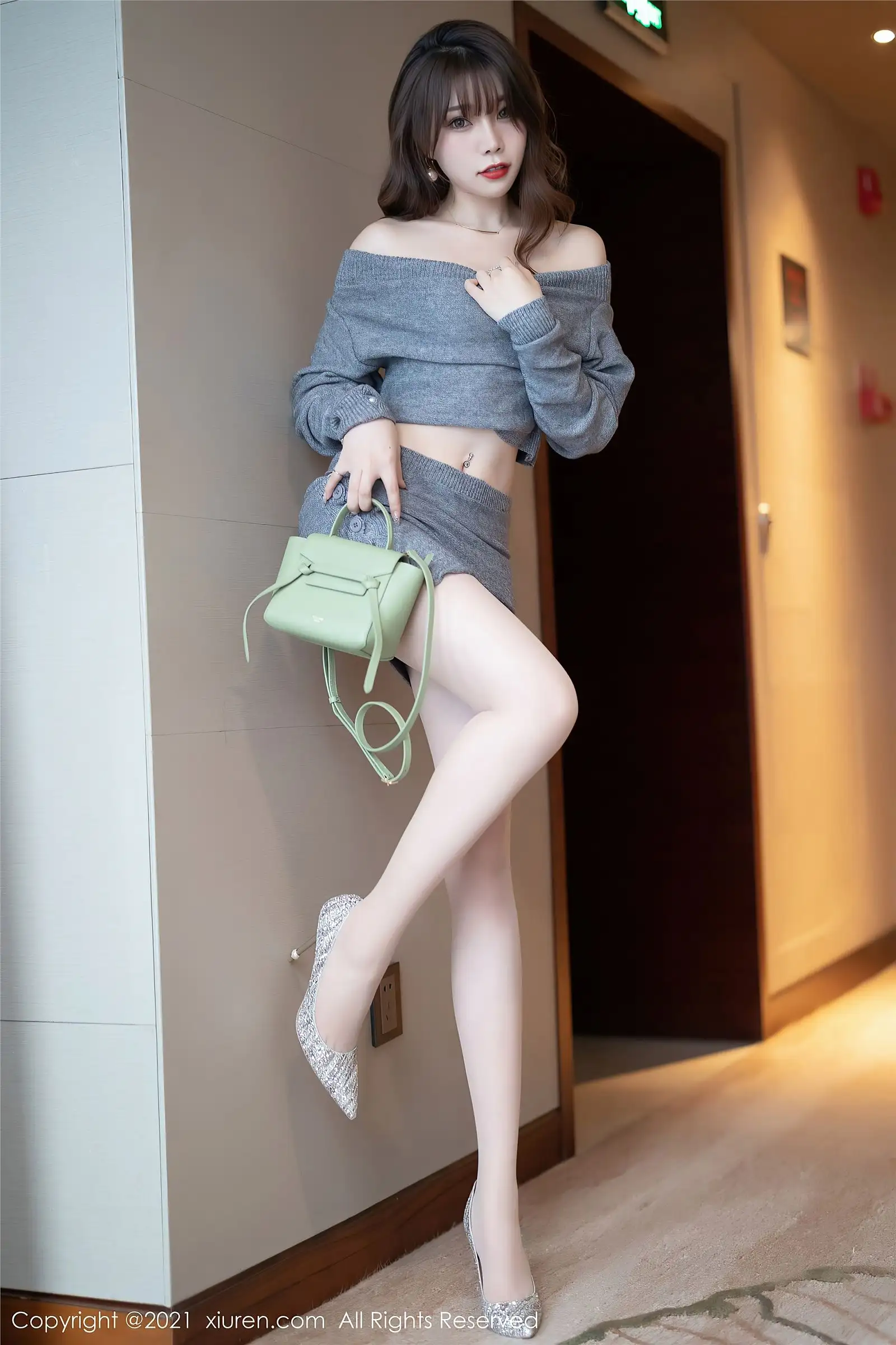 [XIUREN秀人网] 2021.11.18 NO.4239 芝芝Booty