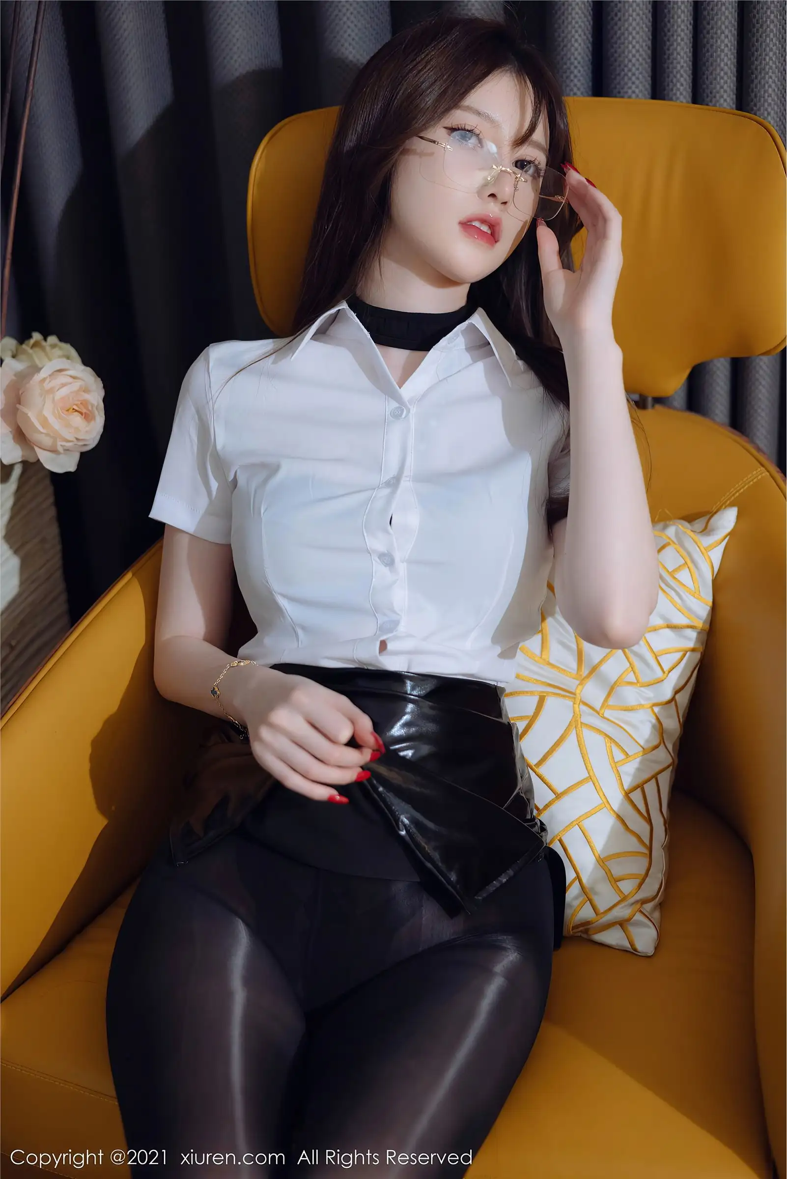 [XIUREN秀人网] 2021.12.28 NO.4395 美桃酱