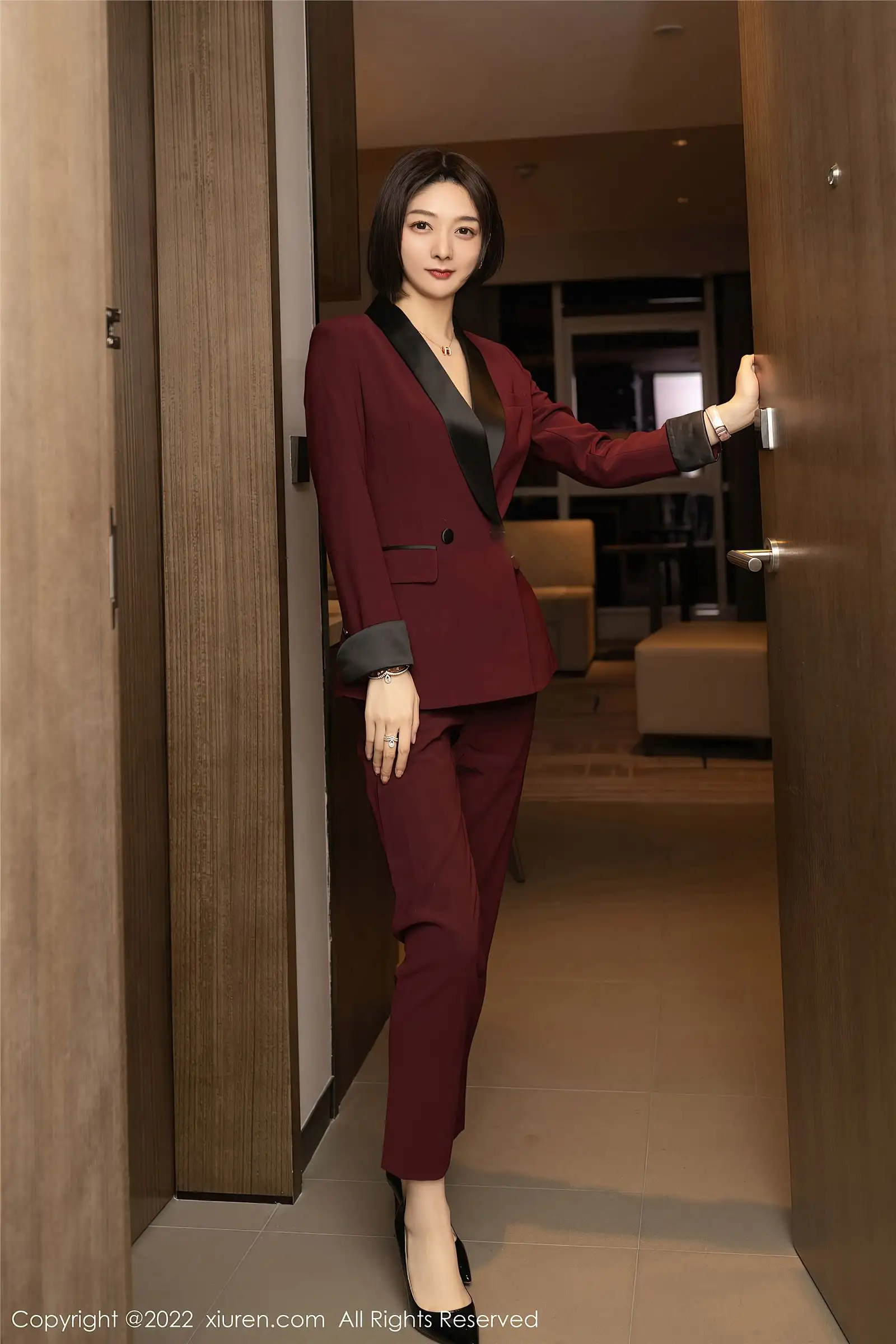 [XIUREN秀人网] 2022.06.07 NO.5111 Angela00