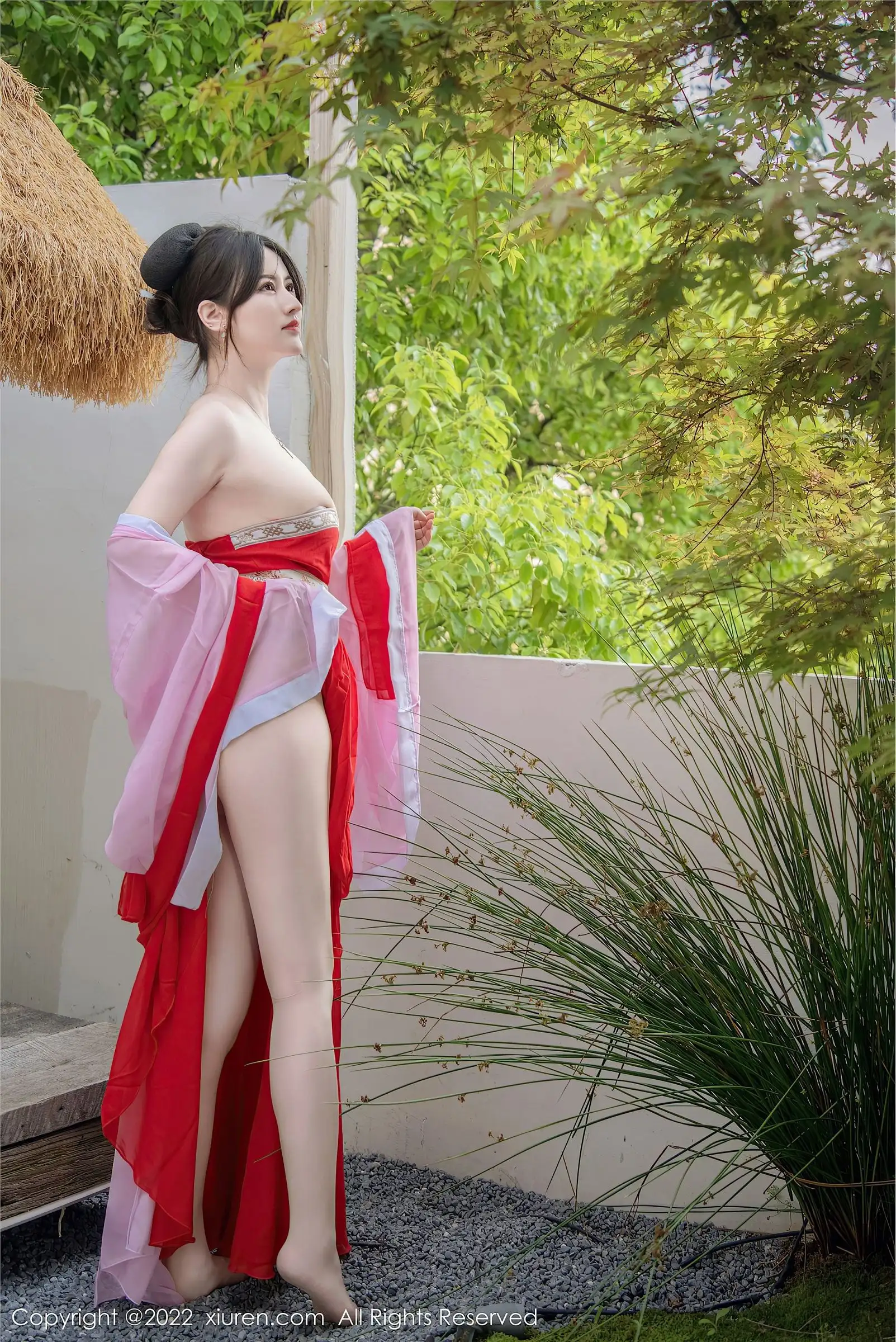 [XIUREN秀人网] 2022.06.14 NO.5141 诗诗kiki