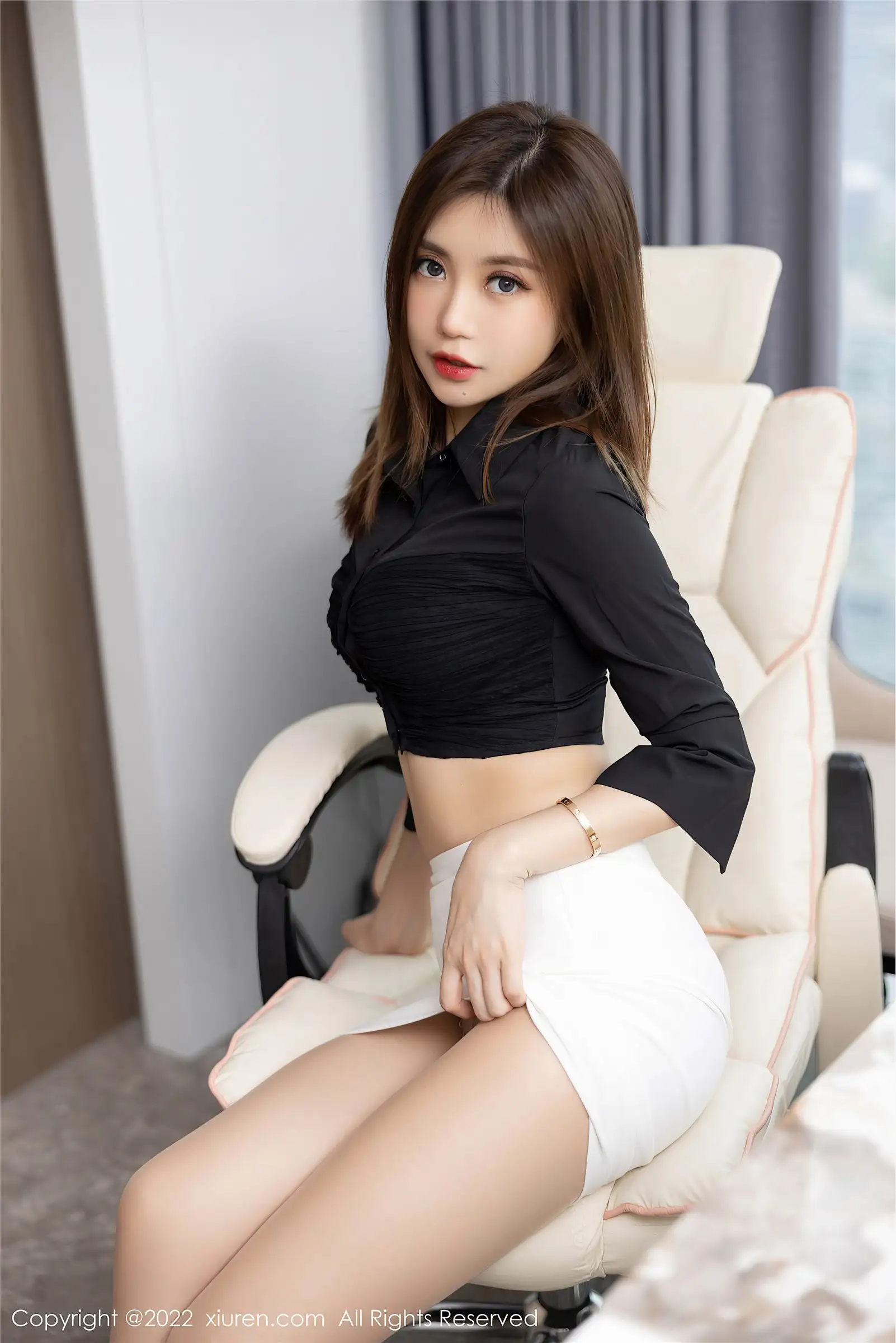 [XIUREN秀人网] 2022.06.17 NO.5160 绮里嘉ula