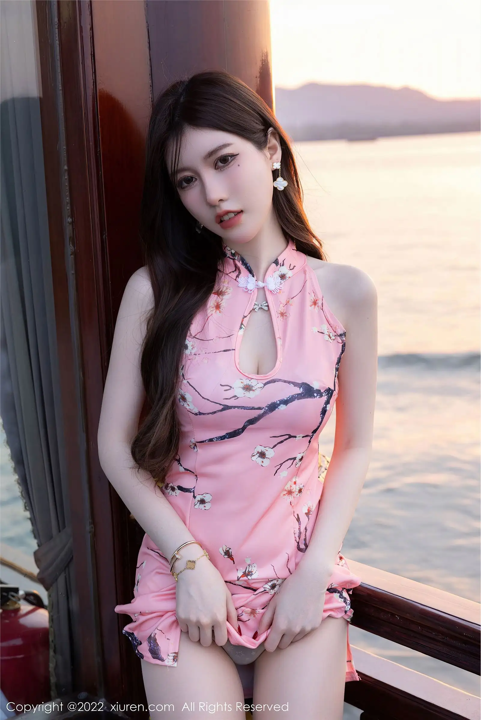 [XIUREN秀人网] 2022.08.30 NO.5515 美桃酱