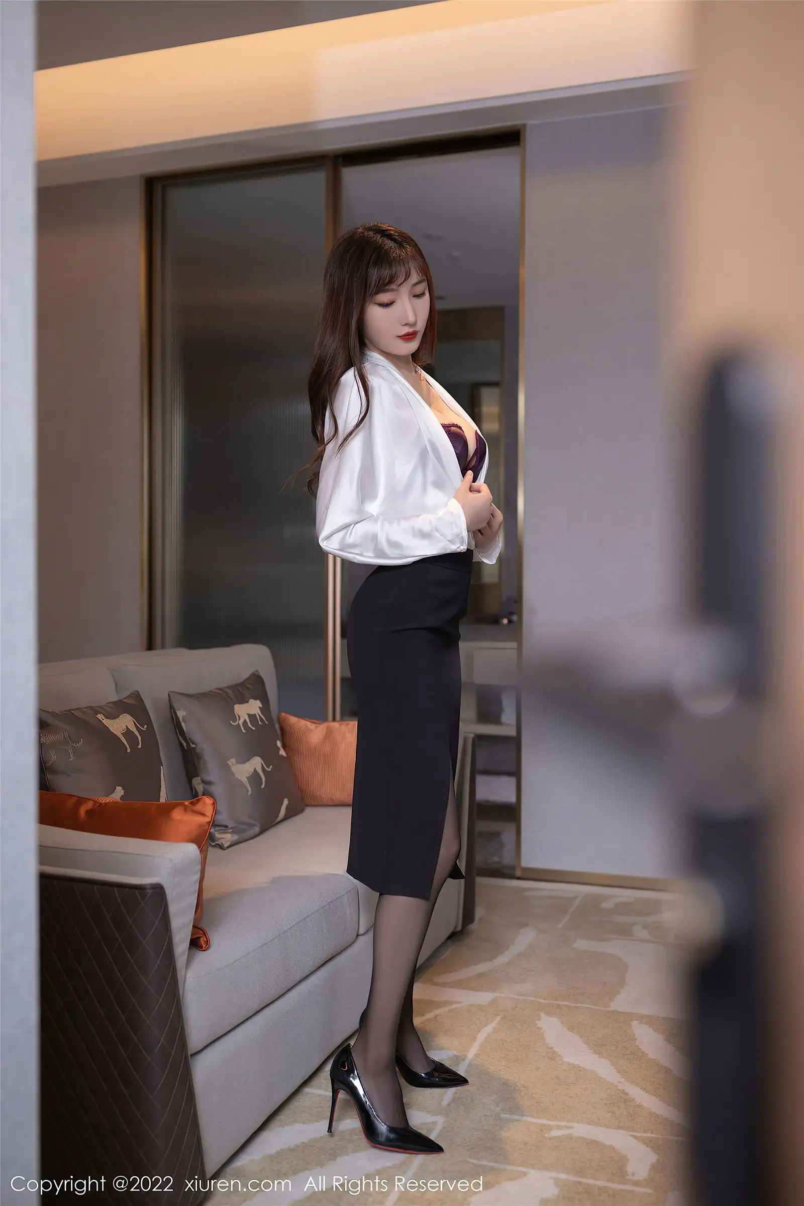 [XIUREN秀人网] 2022.09.08 NO.5564 陆萱萱