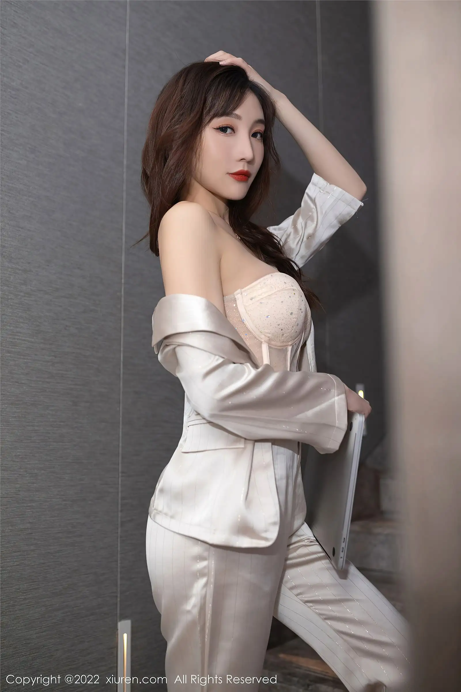 [XIUREN秀人网] 2022.09.15 NO.5594 陆萱萱