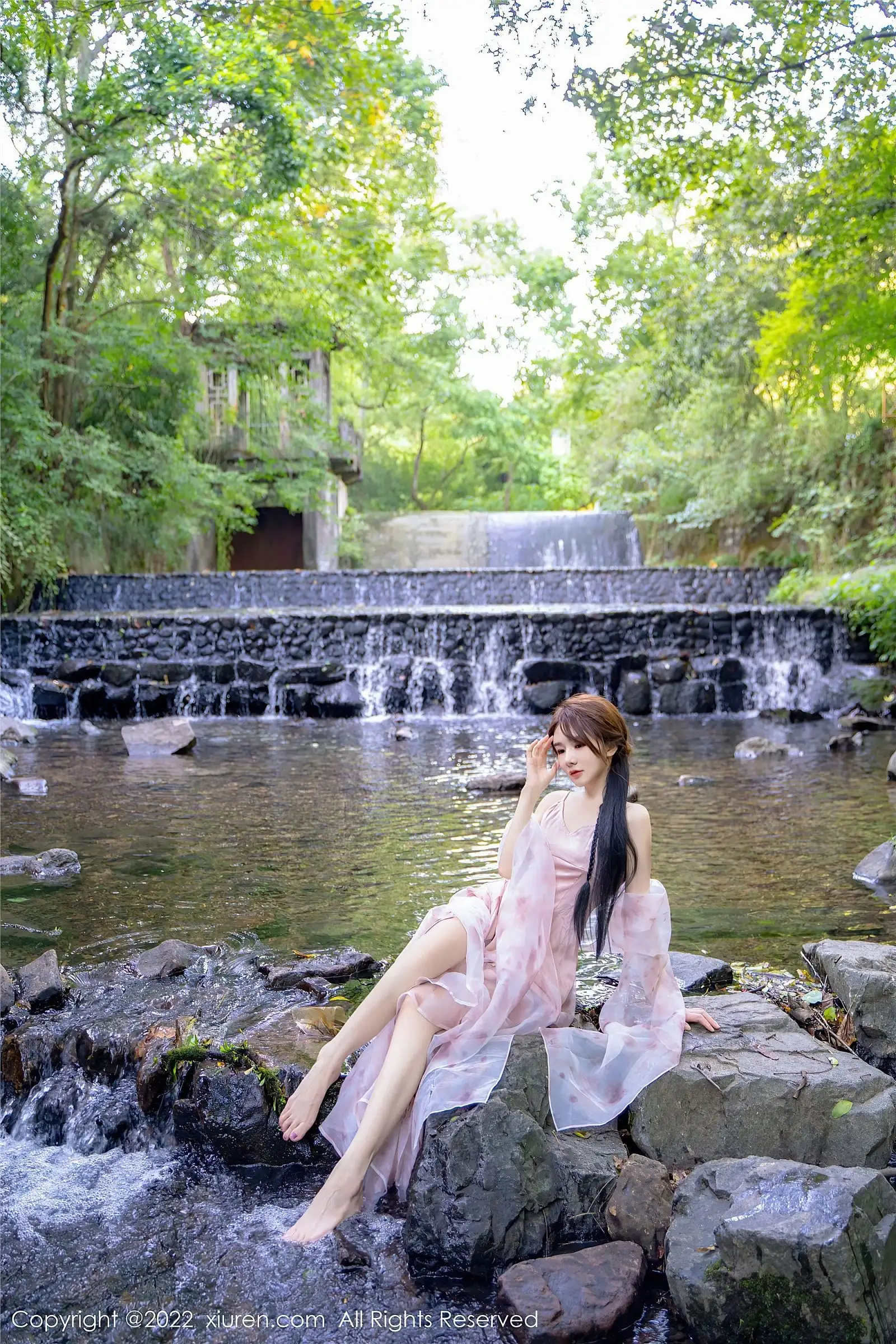 [XIUREN秀人网] 2022.10.11 NO.5690 婠婠么