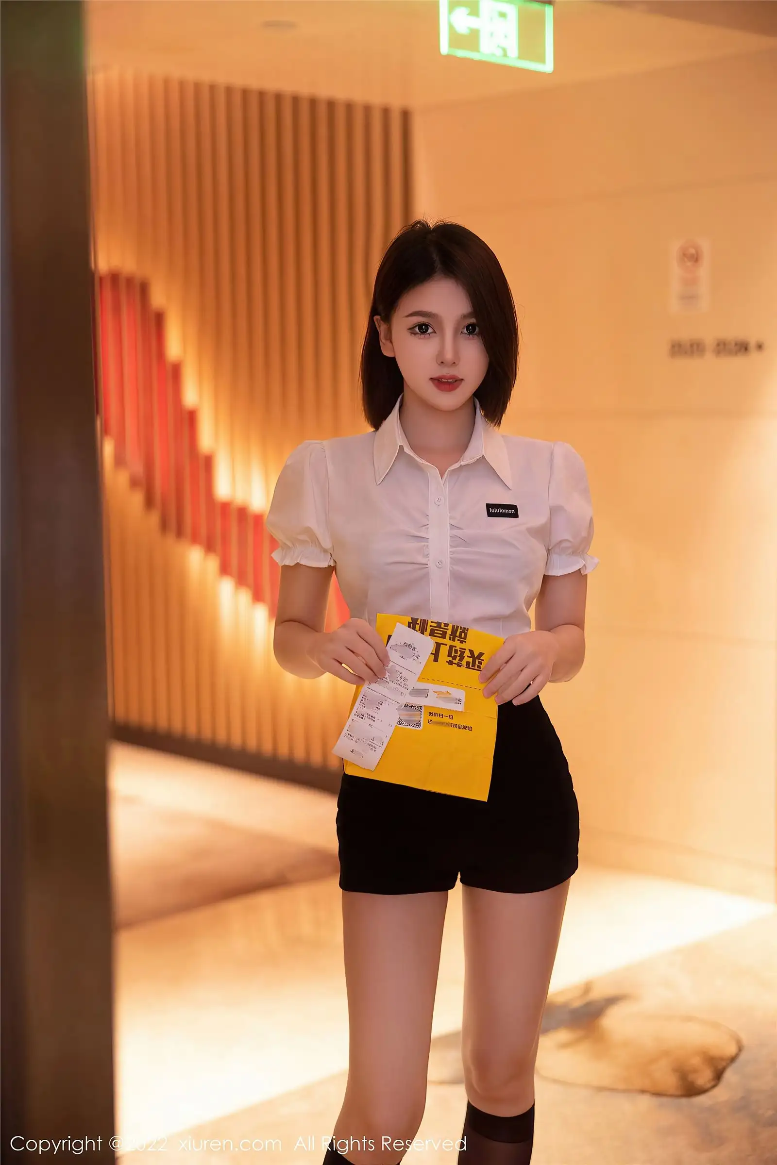 [XIUREN秀人网] 2022.10.13 NO.5702 美羊羊