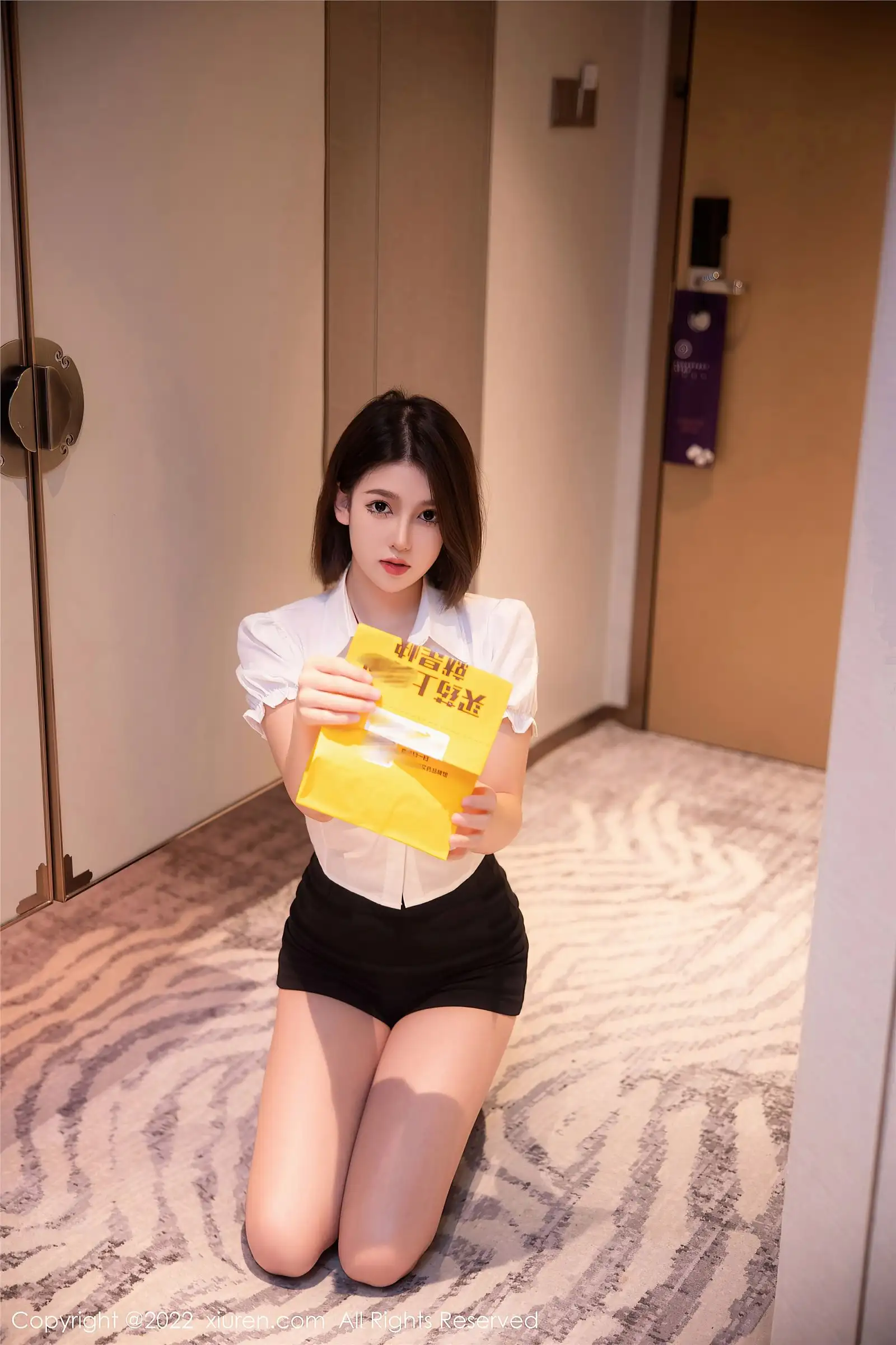 [XIUREN秀人网] 2022.10.13 NO.5702 美羊羊