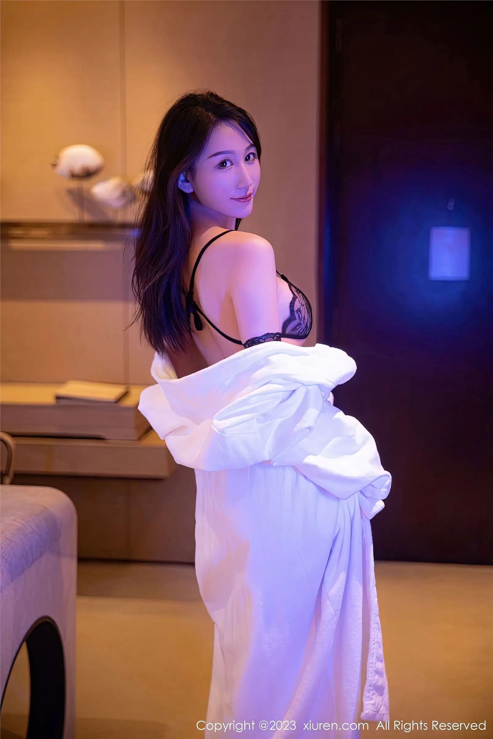 [XIUREN秀人网] 2023.01.04 NO.6083 薇薇酱