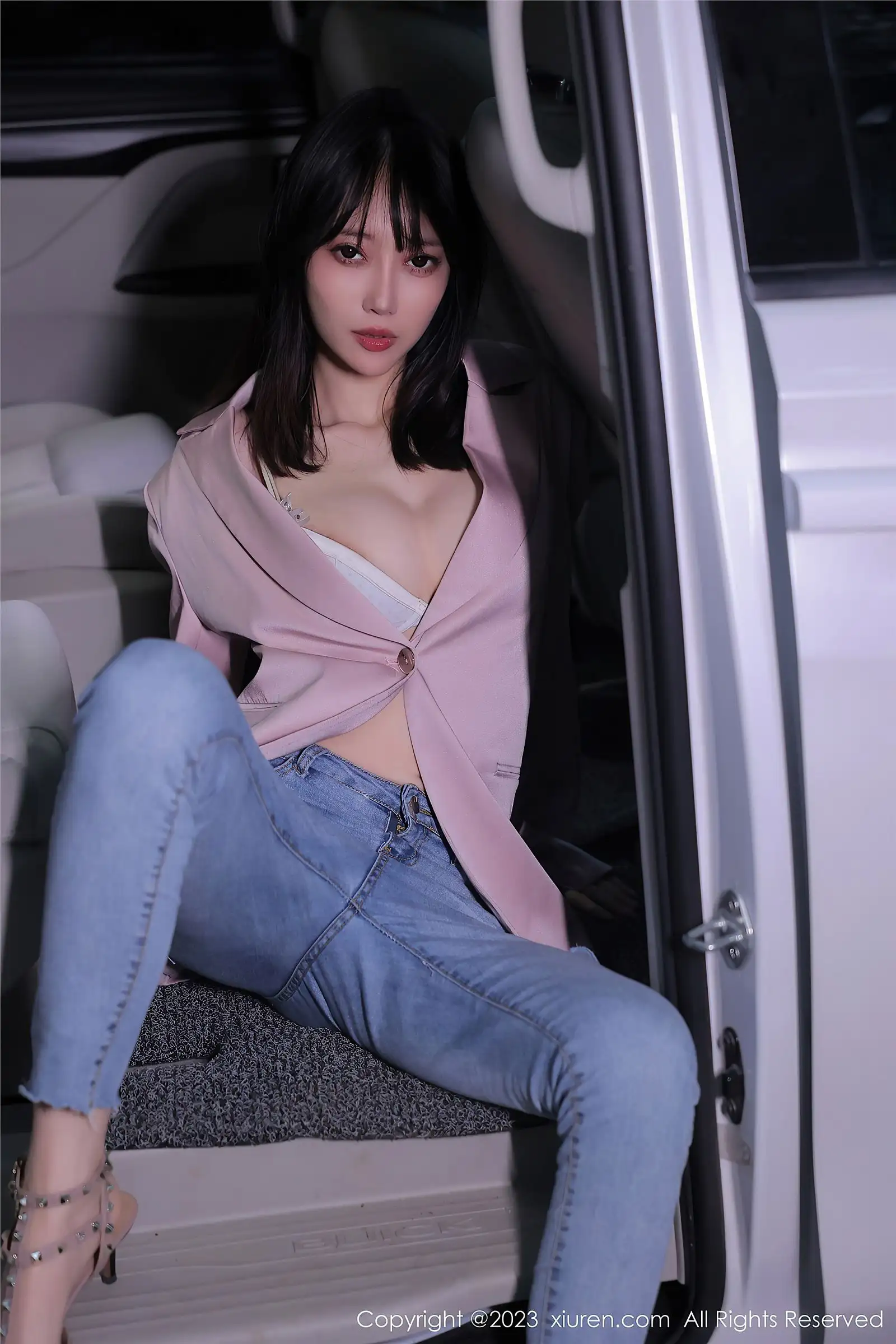 [XIUREN秀人网] 2023.03.03 NO.6355 玥儿玥er