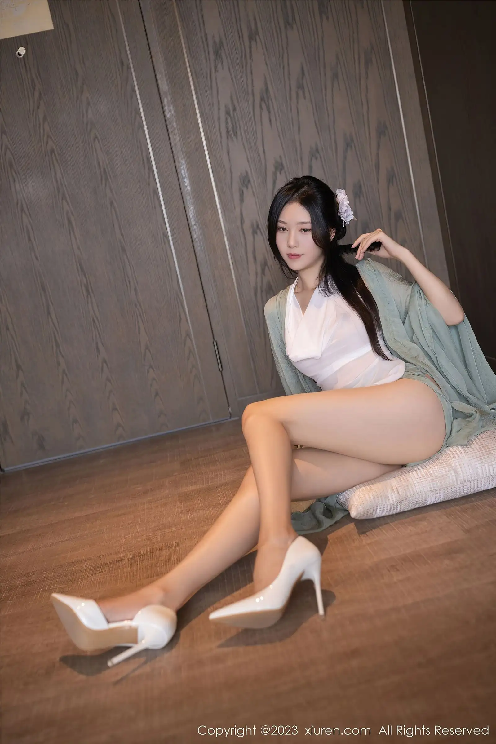 [XIUREN秀人网] 2023.03.15 NO.6420 利世