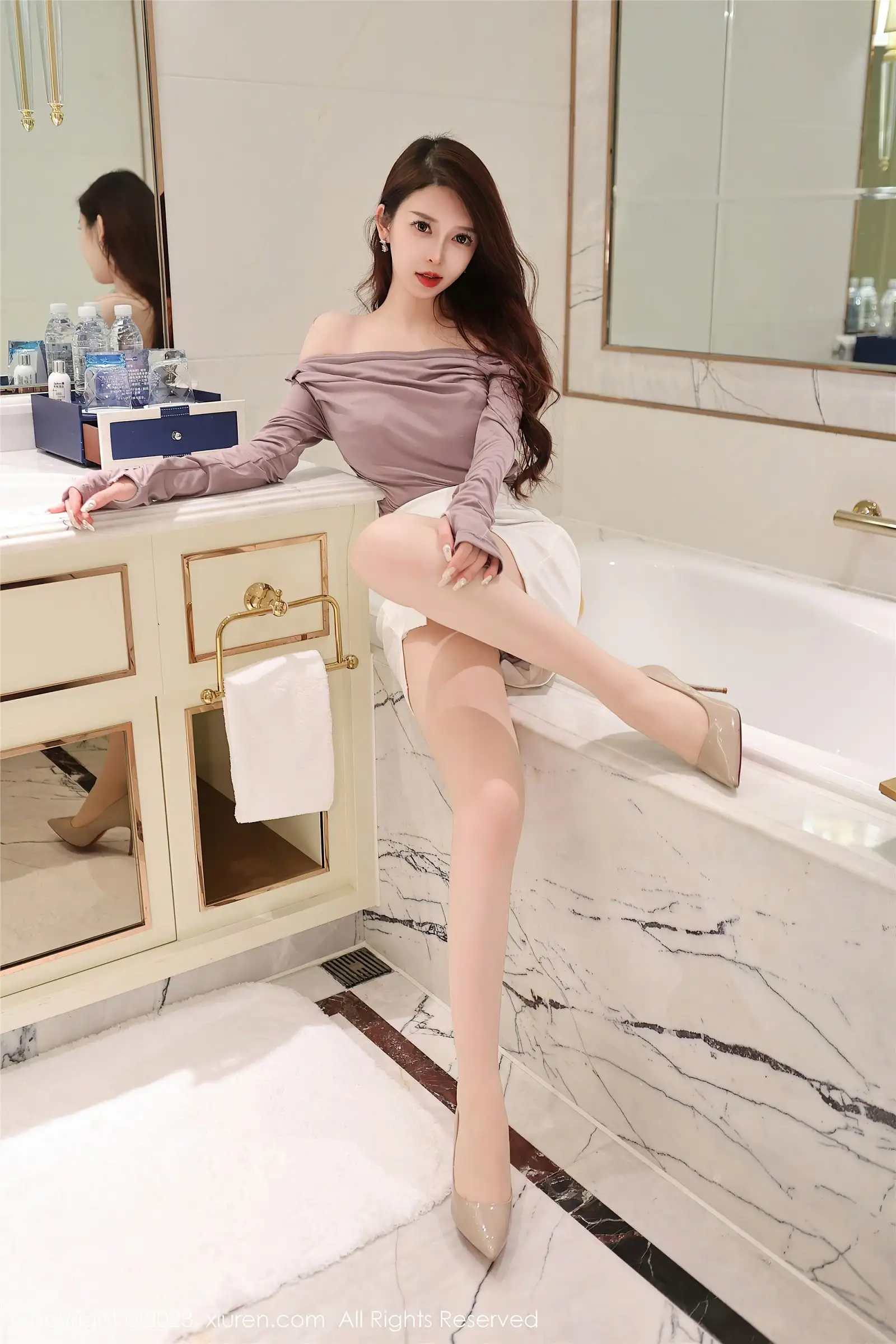 [XIUREN秀人网] 2023.05.12 NO.6728 玉兔miki