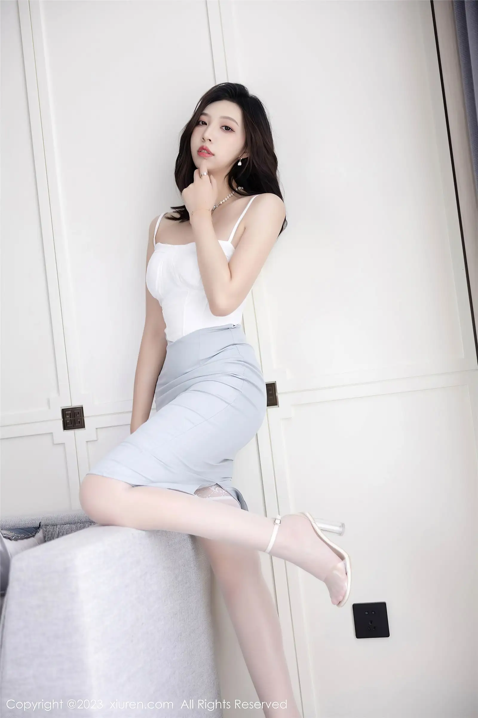 [XIUREN秀人网] 2023.06.12 NO.6898 郑颖姗Bev