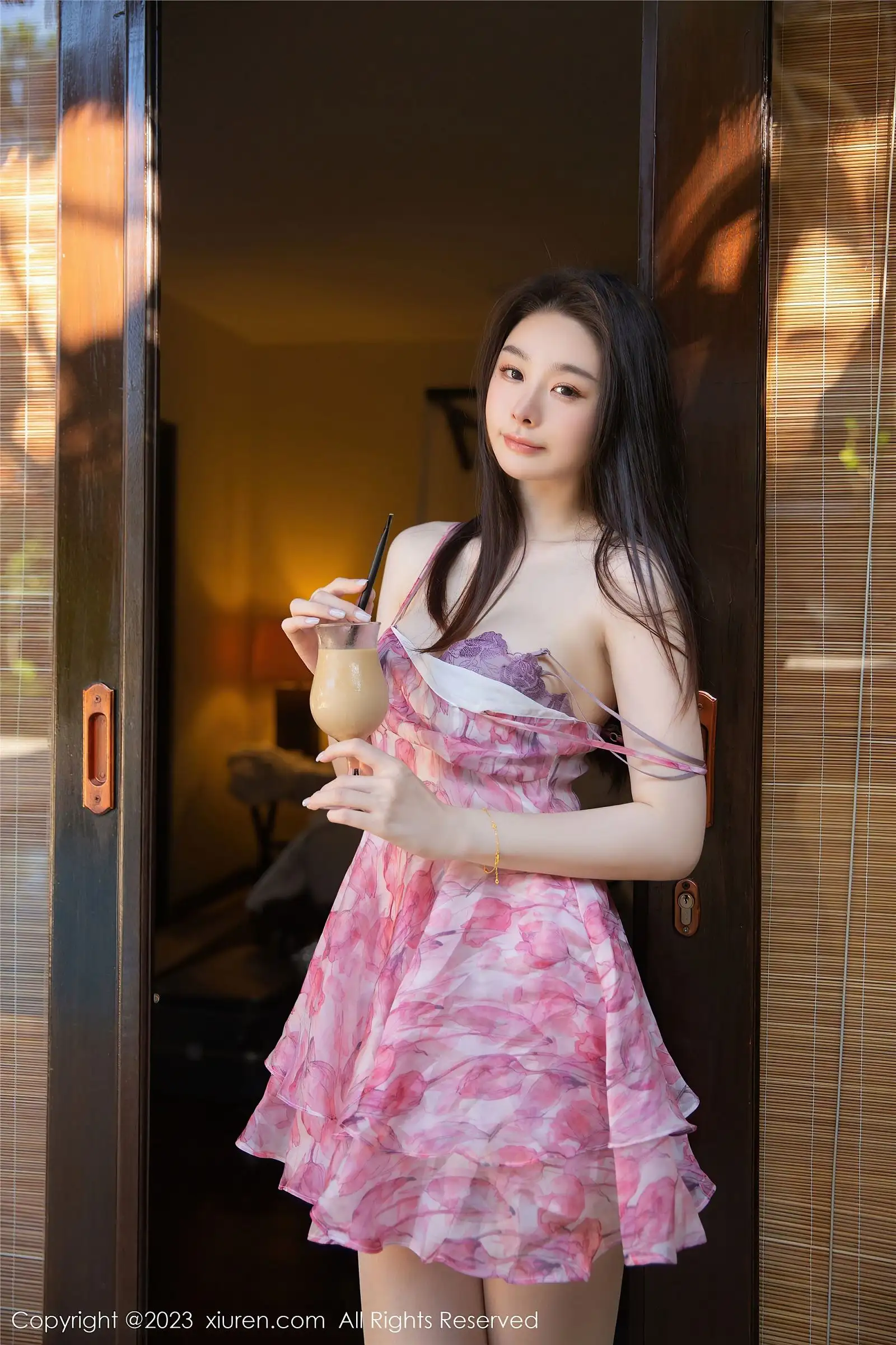 [XIUREN秀人网] 2023.06.30 NO.7006 是小逗逗