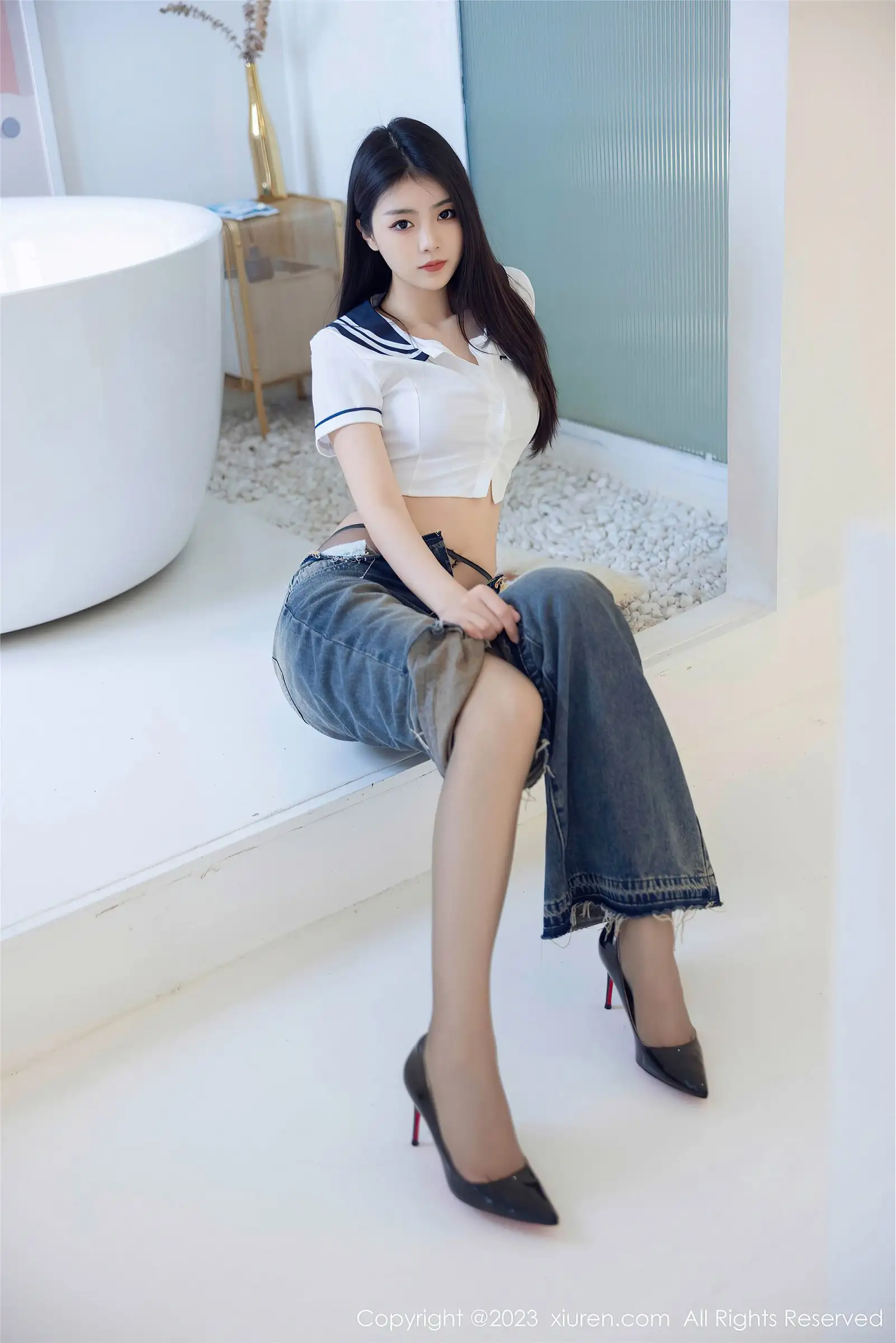 [XIUREN秀人网] 2023.07.05 NO.7027 可樂Vicky