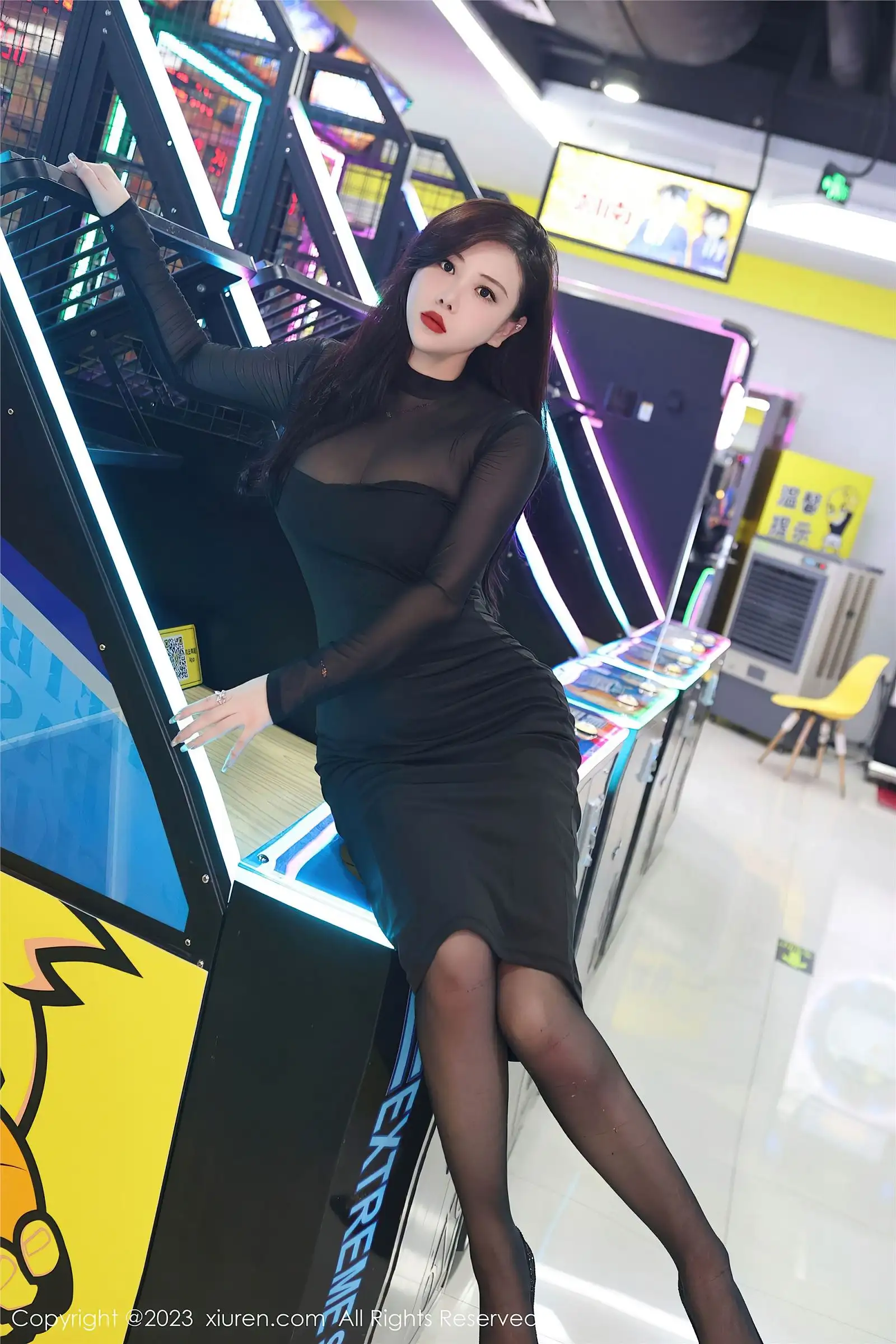 [XIUREN秀人网] 2023.08.14 NO.7230 王婉悠Queen