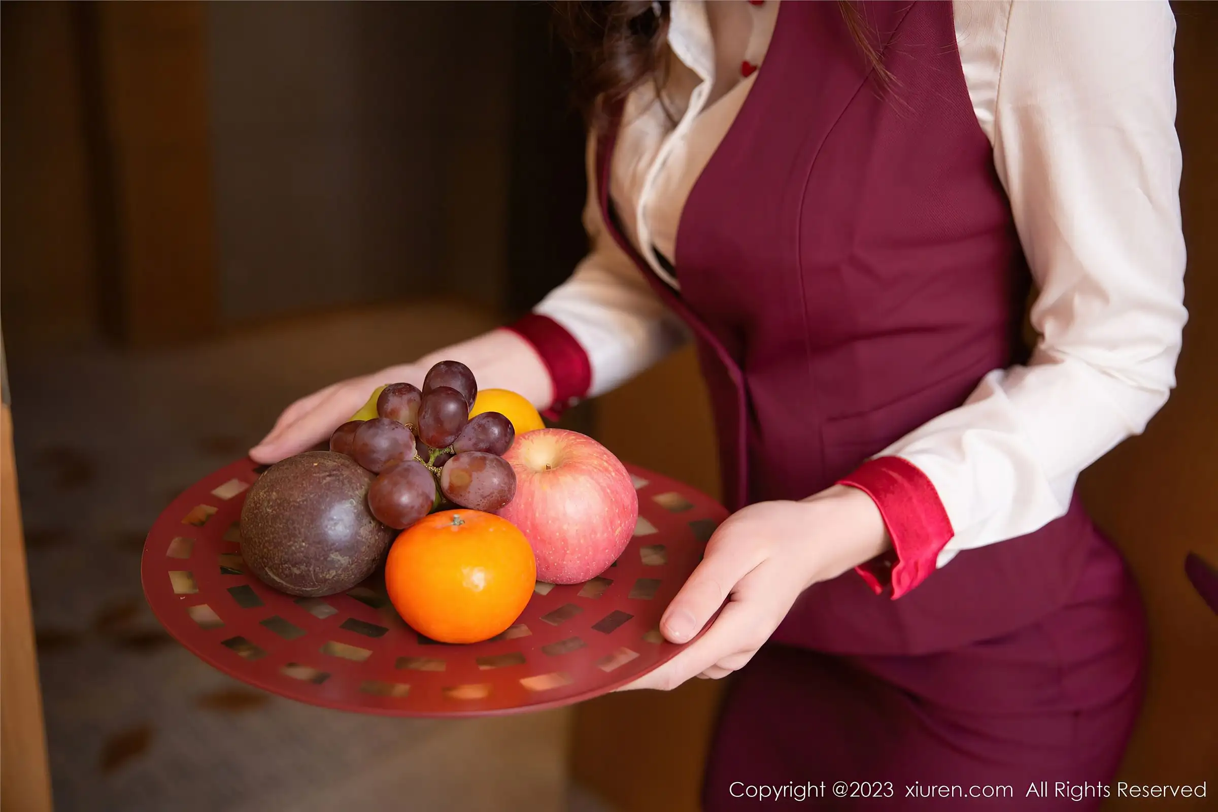 [XIUREN秀人网] 2023.08.18 NO.7255 是小逗逗