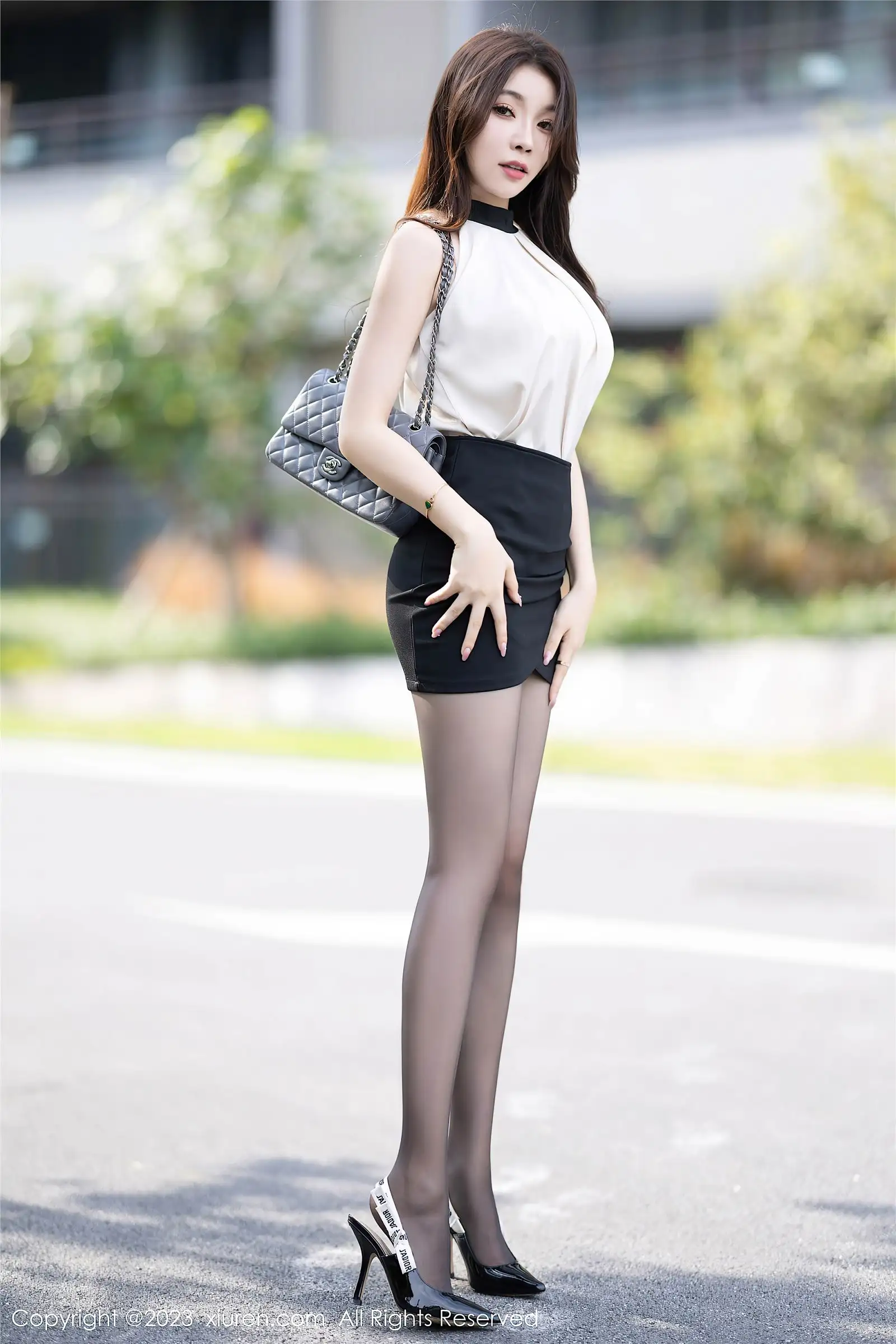 [XIUREN秀人网] 2023.08.25 NO.7292 徐莉芝Booty