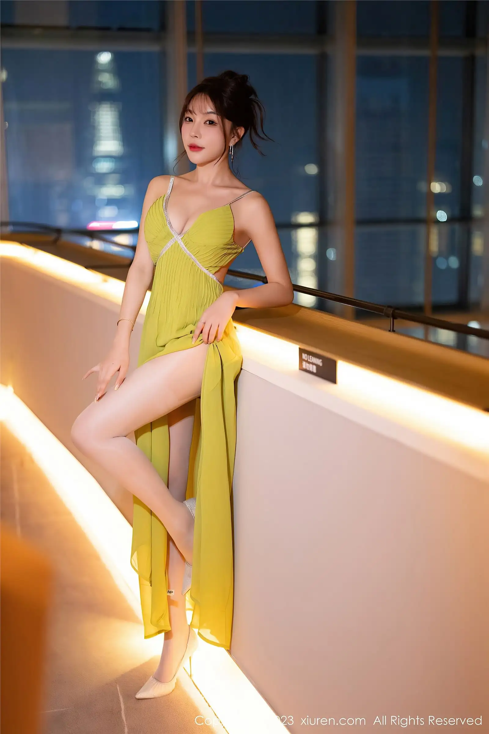 [XIUREN秀人网] 2023.11.21 NO.7696 徐莉芝Booty